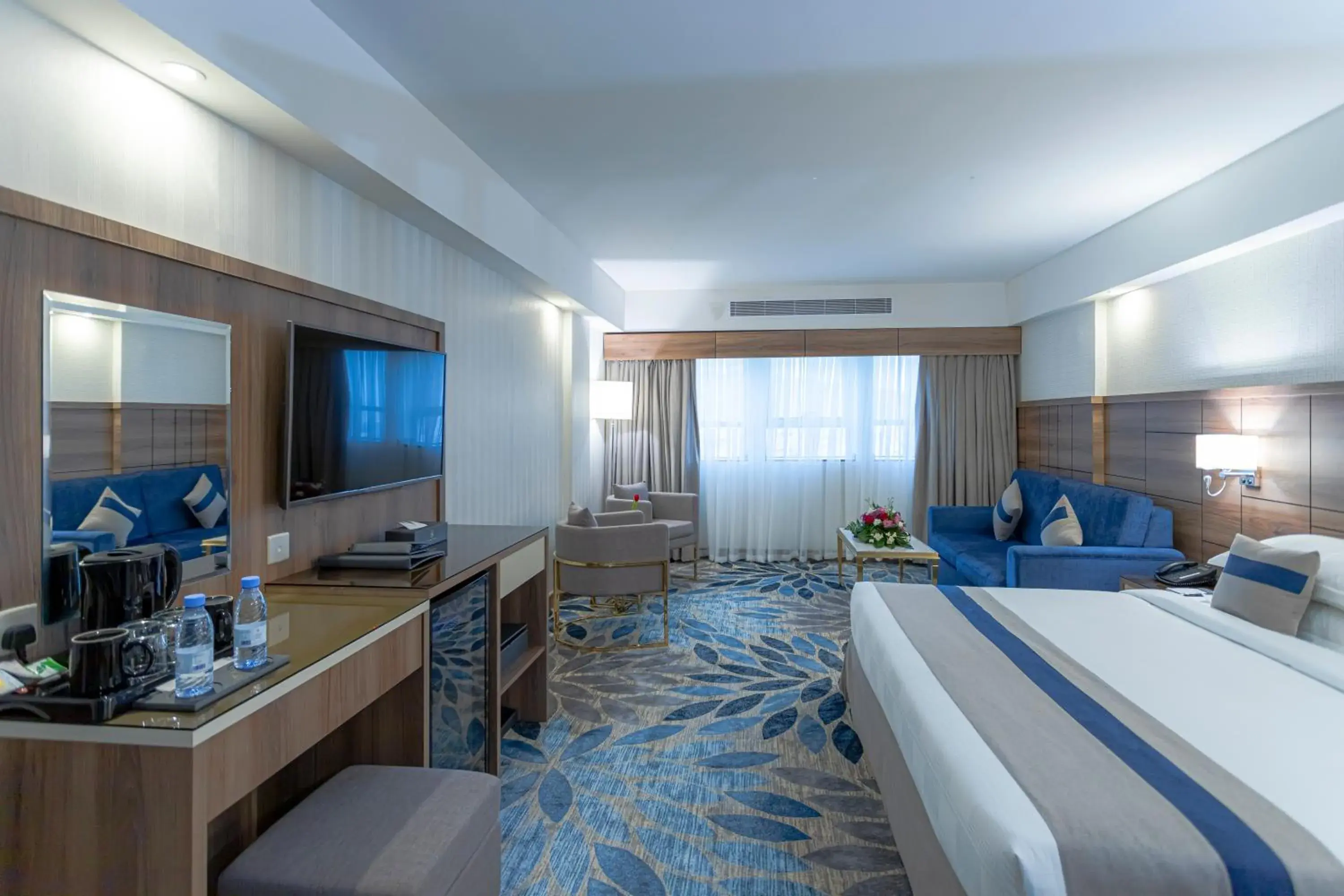 Deluxe Double Room in Season Star Hotel Madinah Deluxe Double Room in Season Star Hotel Madinah