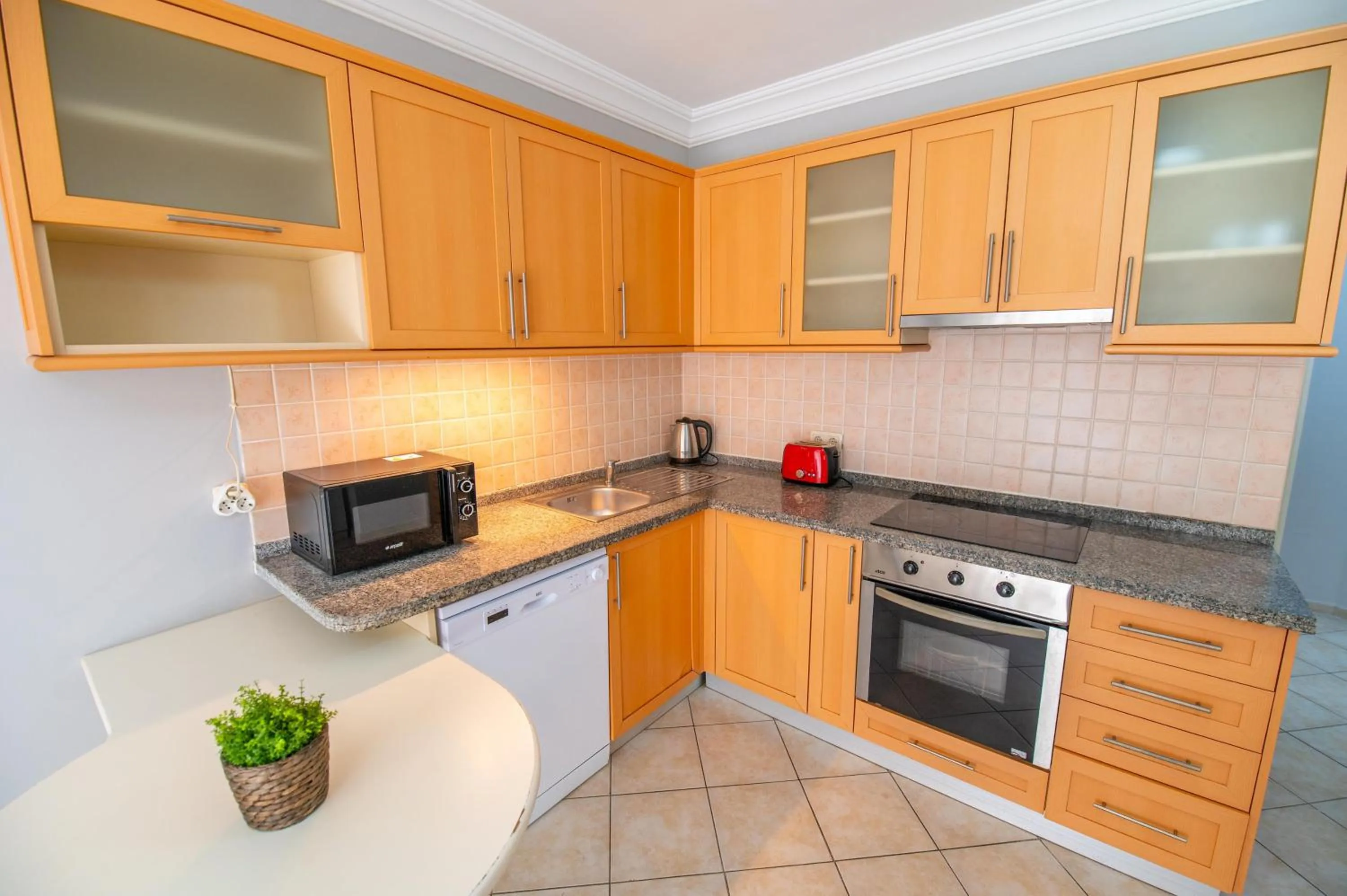 Coffee/tea facilities in Sunset Beach Resort Aqua Lettings