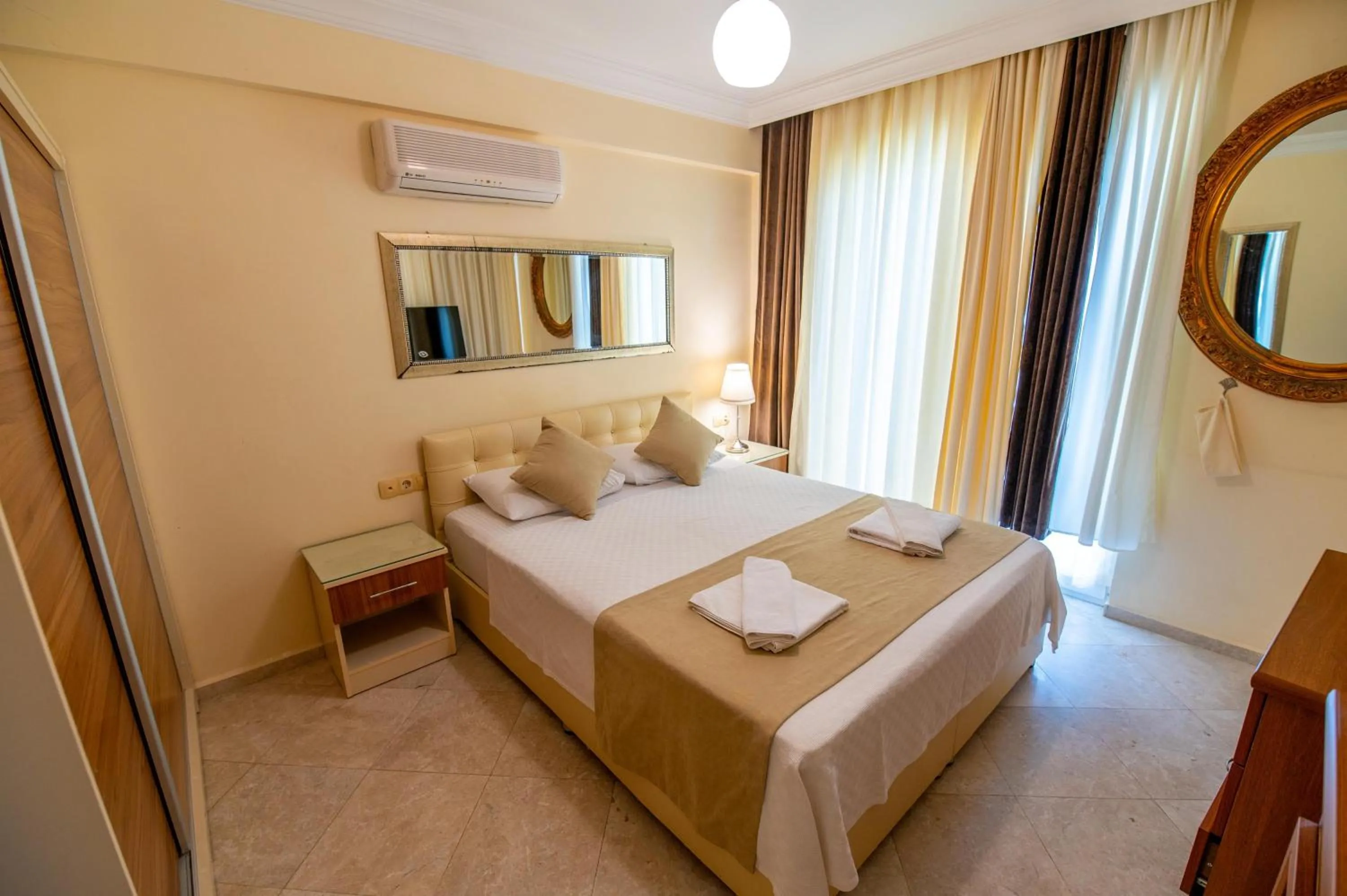 Bed in Sunset Beach Resort Aqua Lettings