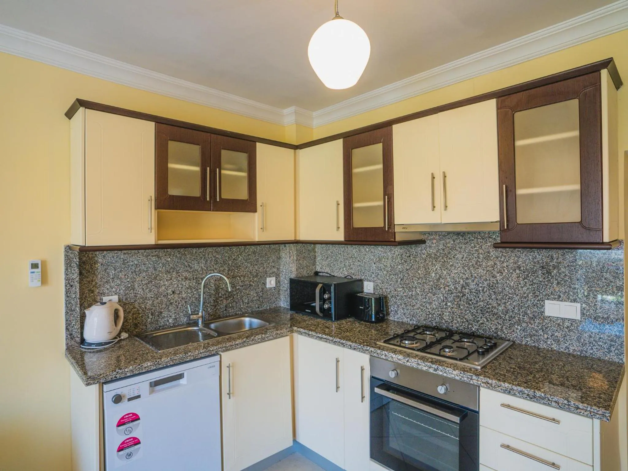 Kitchen or kitchenette in Sunset Beach Resort Aqua Lettings