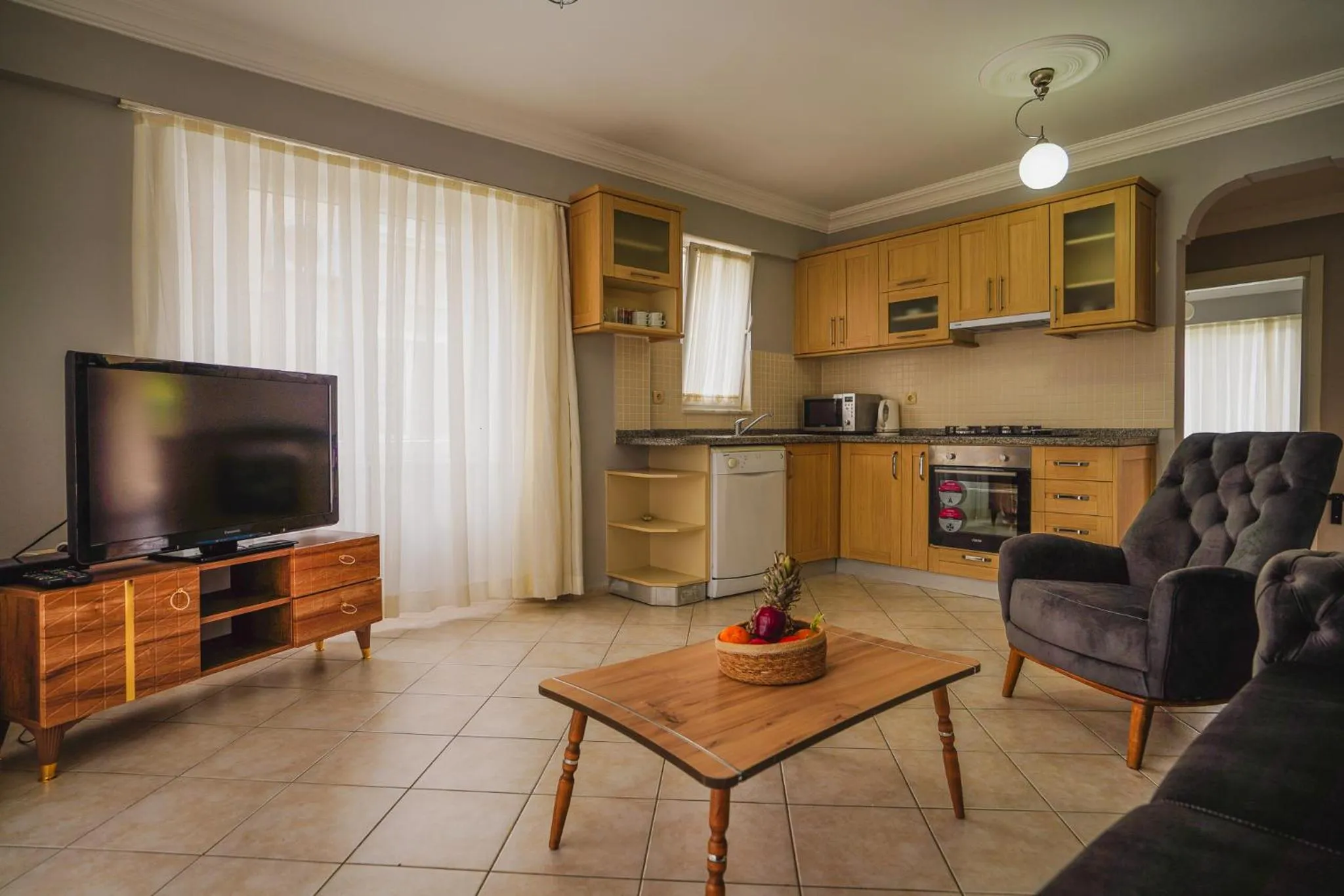 TV and multimedia in Sunset Beach Resort Aqua Lettings