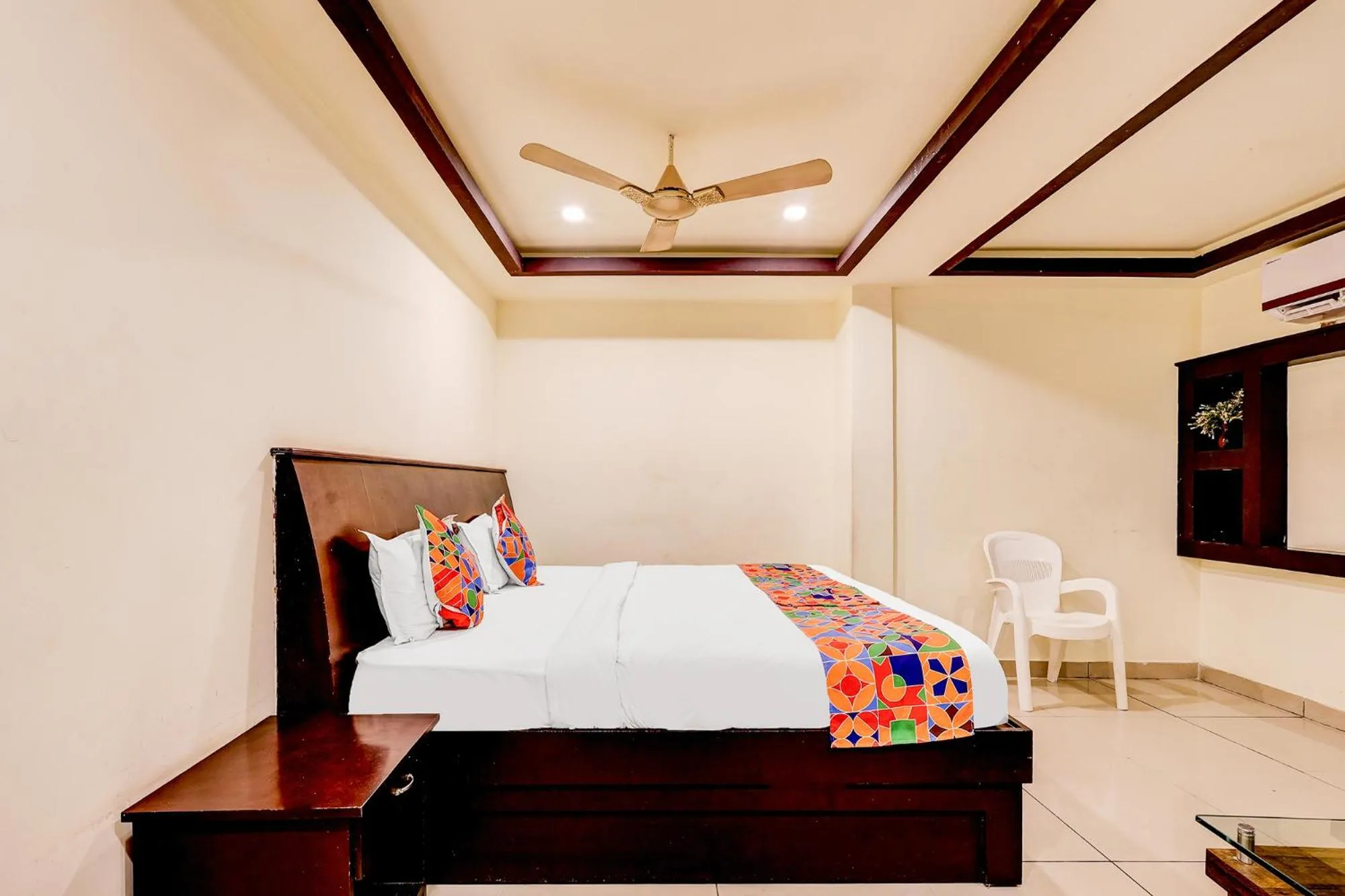 Bed in FabHotel Alfa