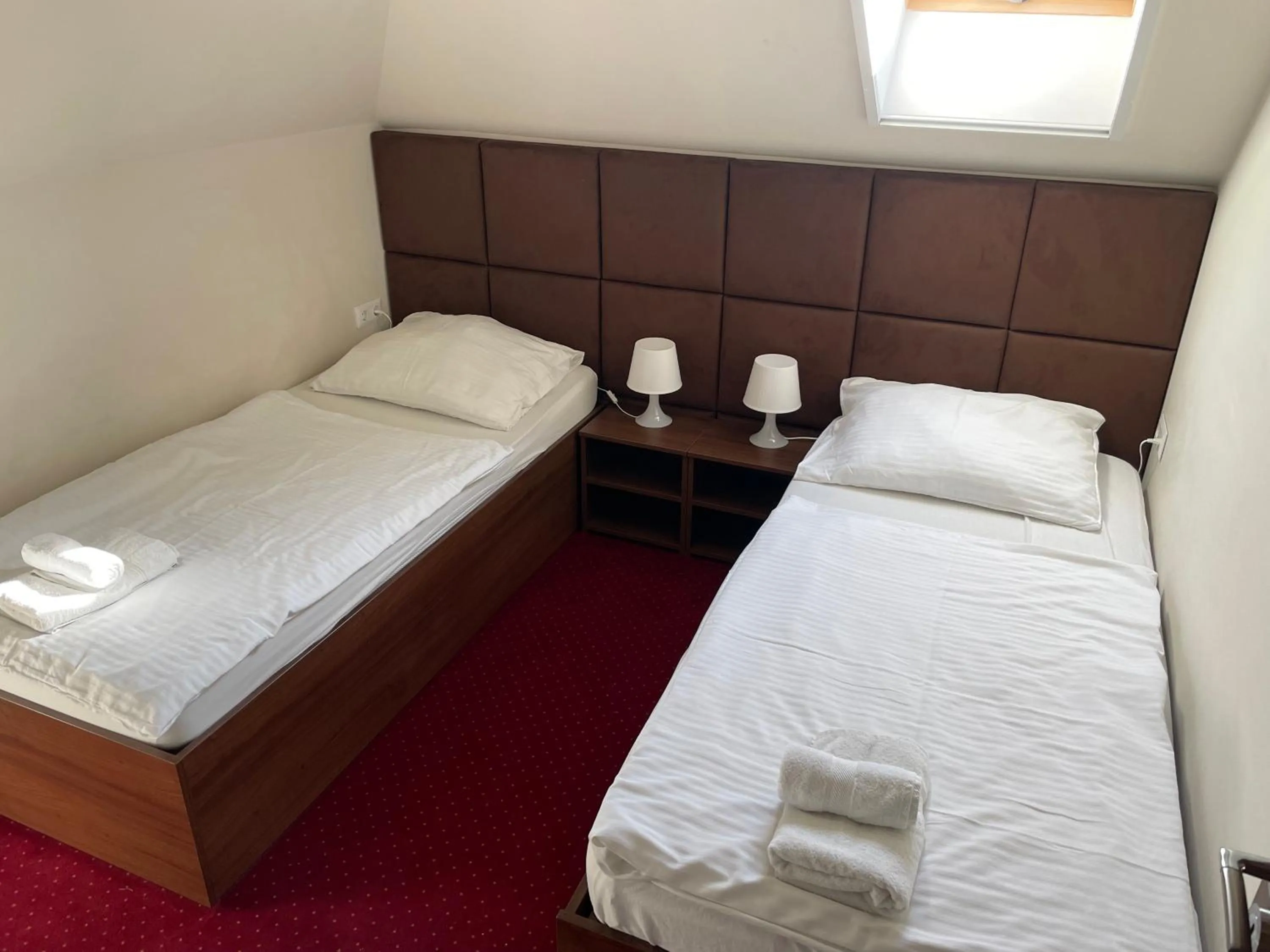 Bedroom, Bed in Termál Apartmanház