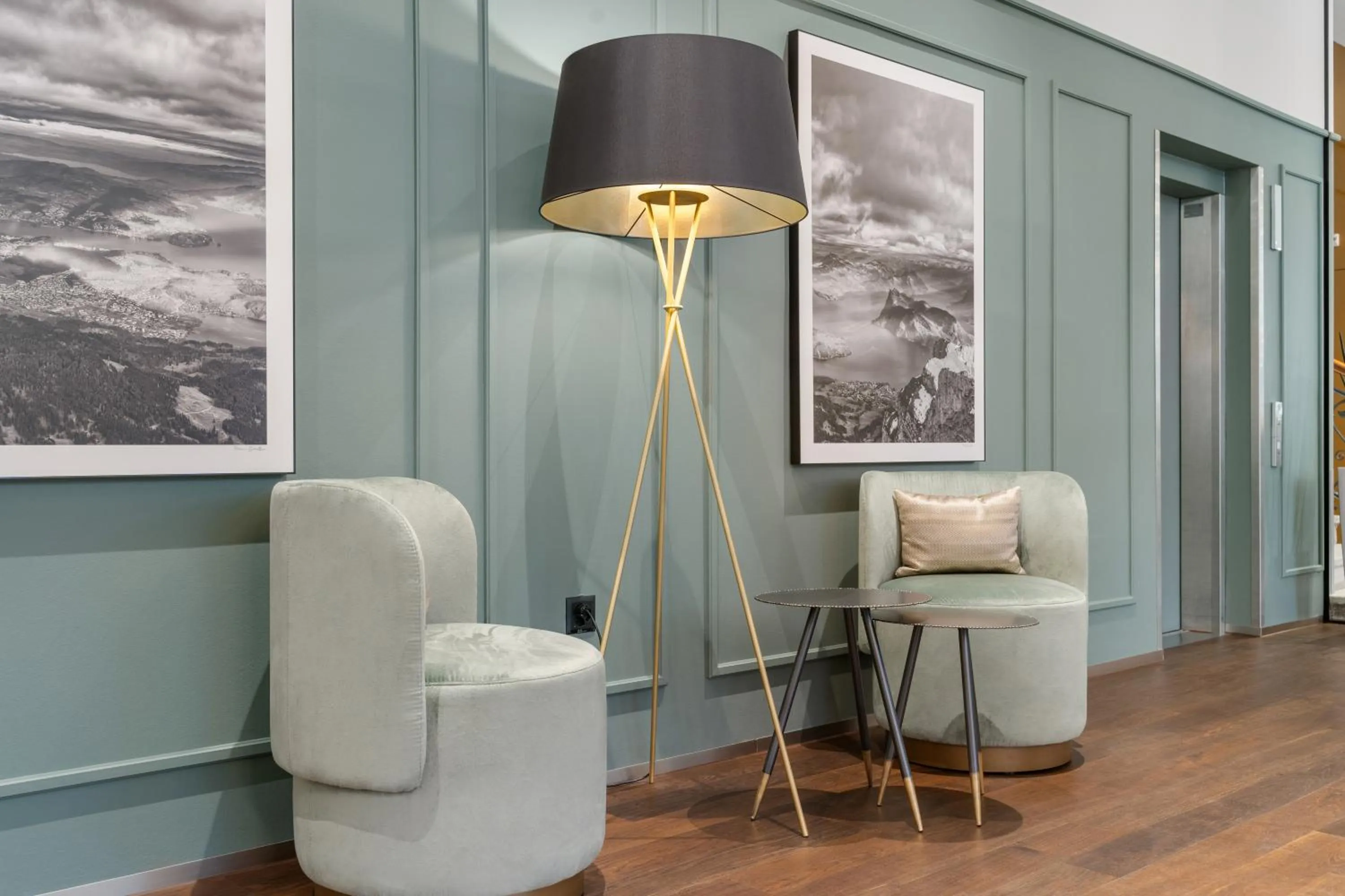 Seating area in Waldstätterhof Swiss Quality Hotel