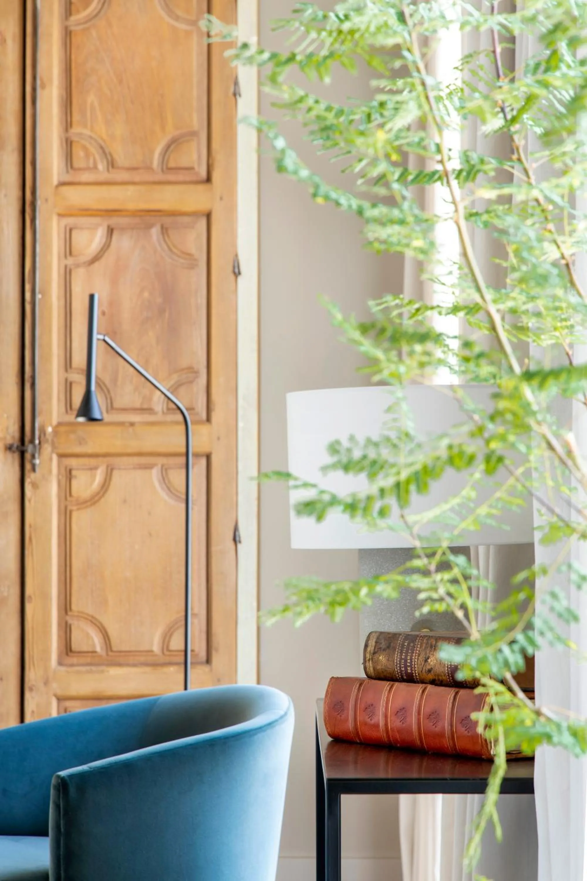 Seating area in Hotel Bodega Tio Pepe