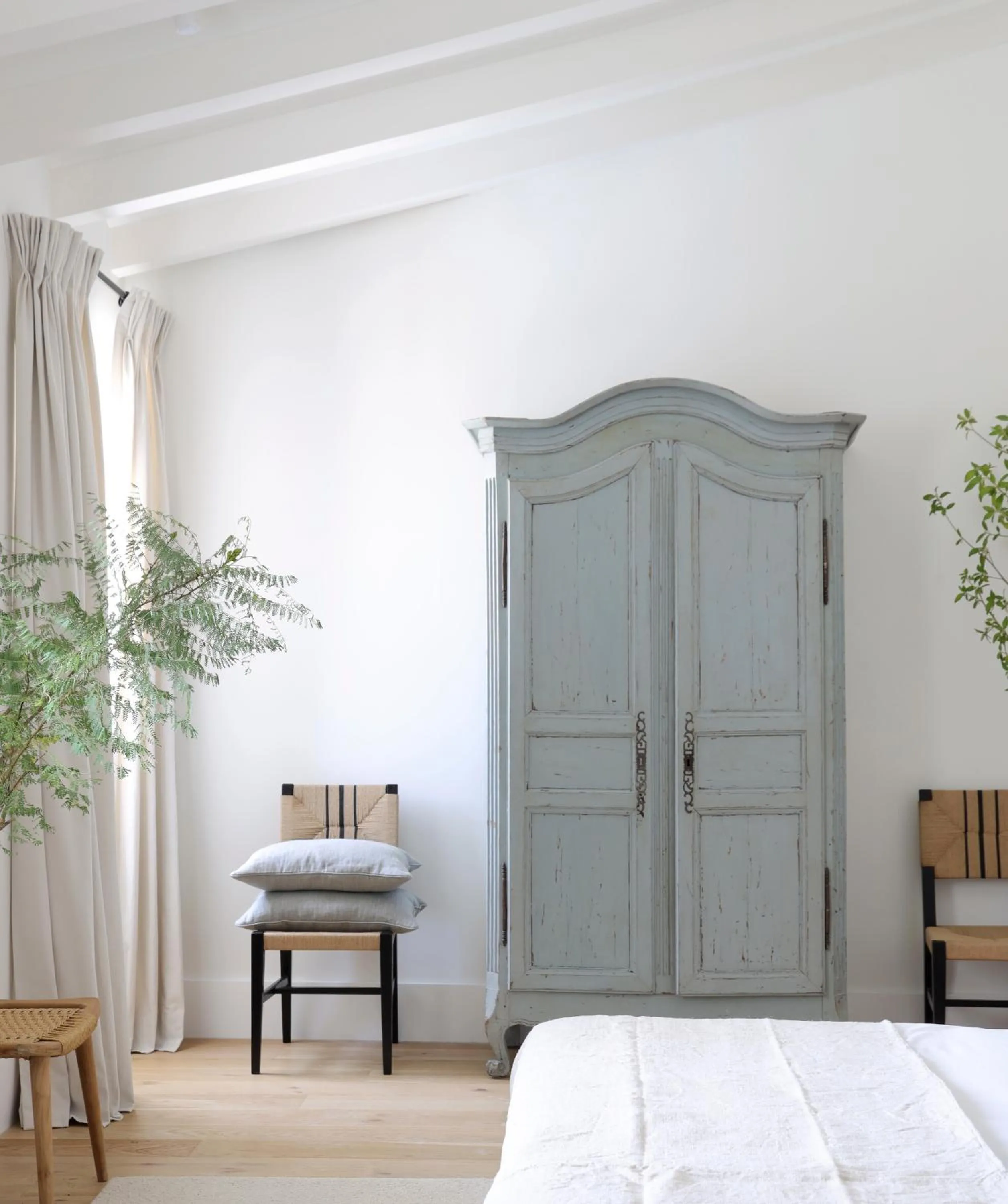 Photo of the whole room, Bed in Hotel Bodega Tio Pepe