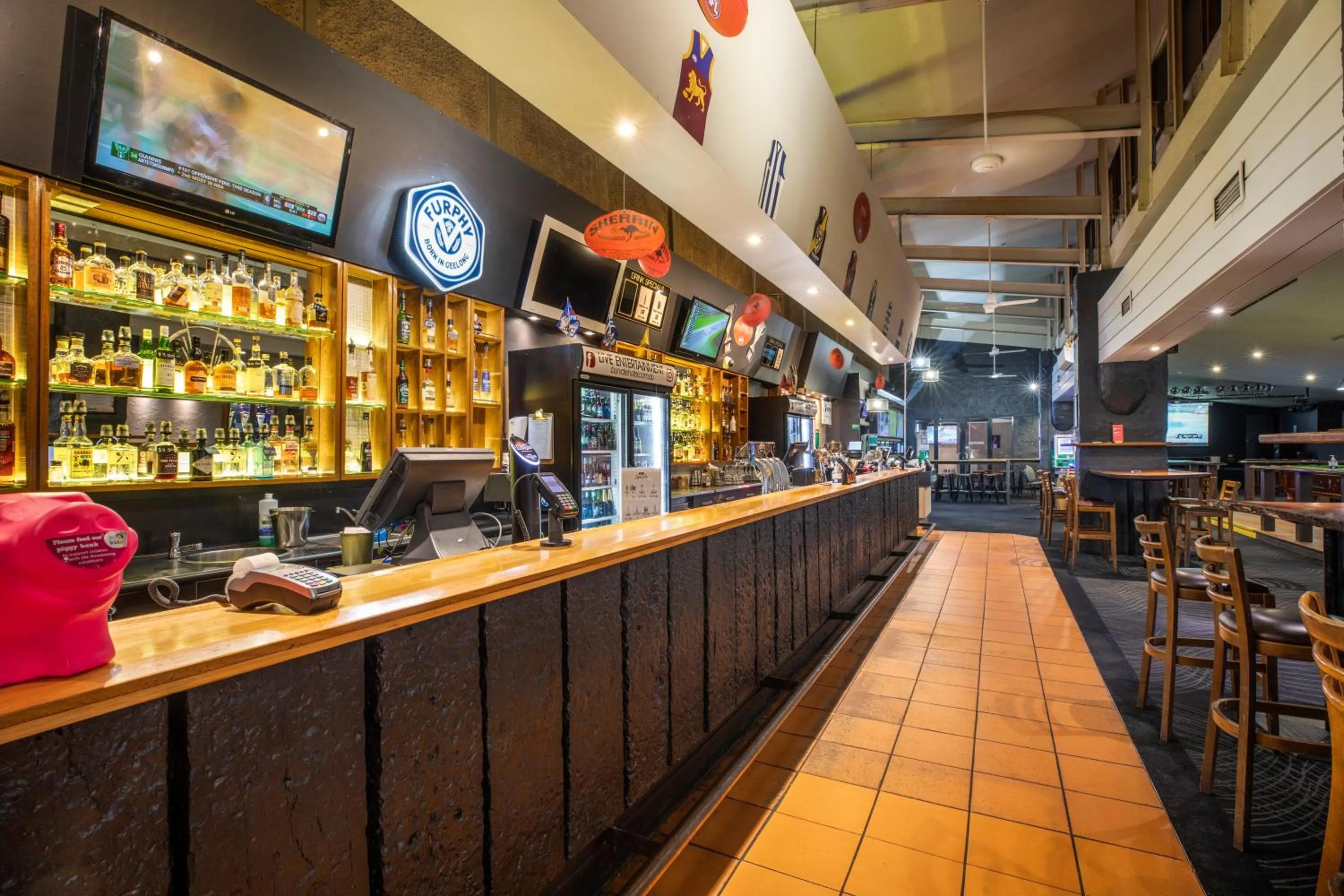 Lounge or bar in Burvale Hotel