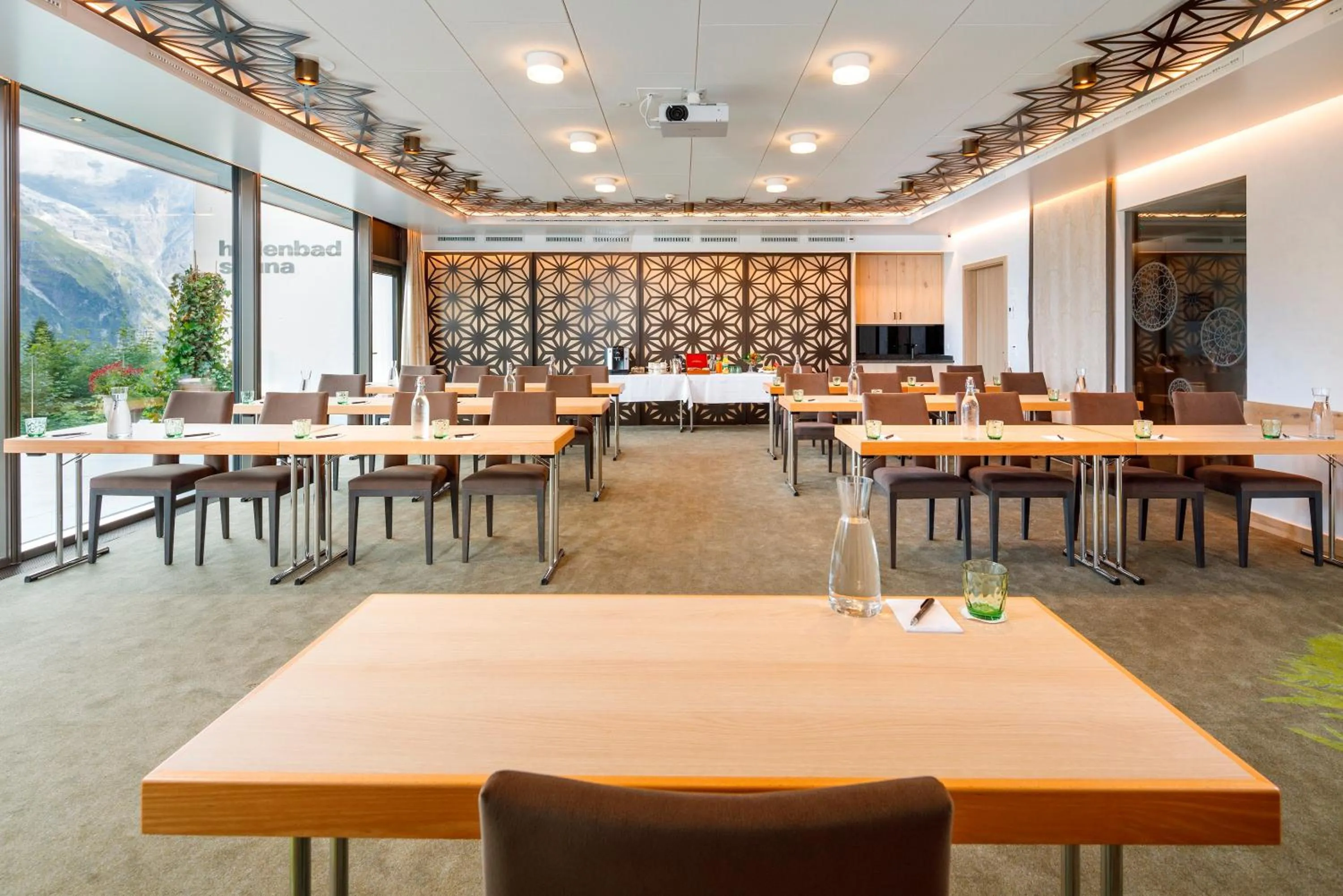 Meeting/conference room in Eiger Mürren Swiss Quality Hotel