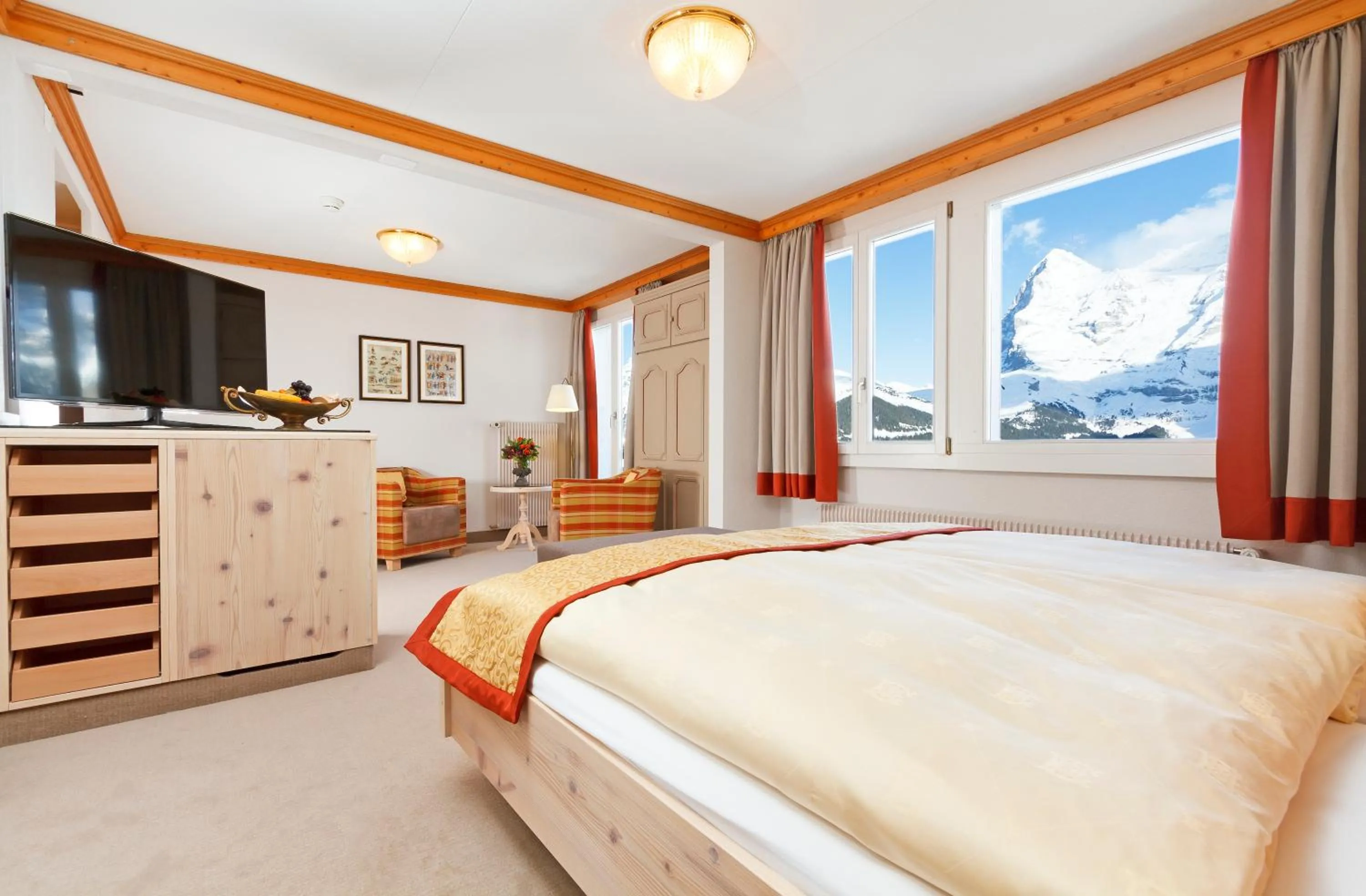 View (from property/room), Bed in Eiger Mürren Swiss Quality Hotel