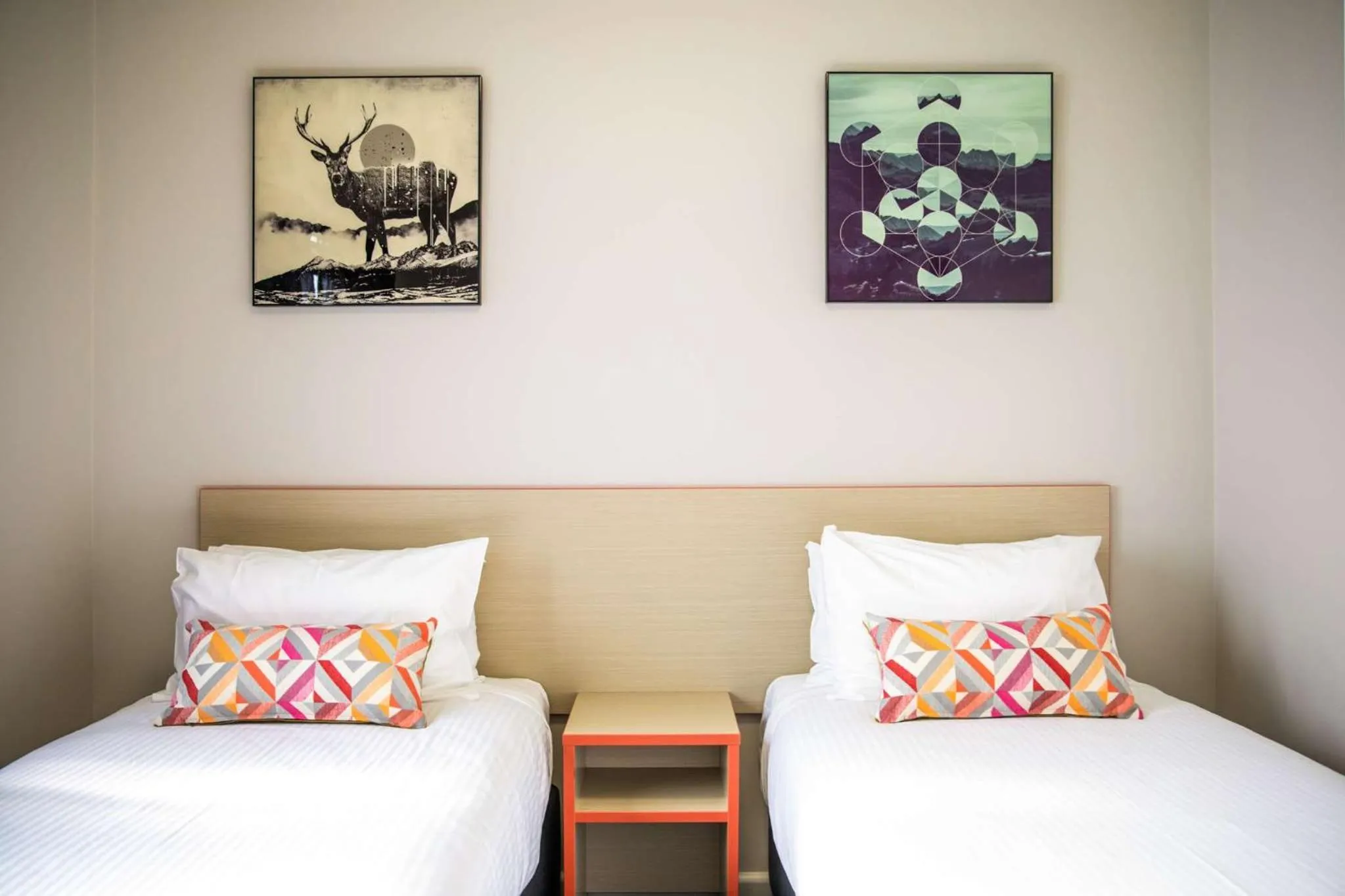 Bedroom, Bed in Nightcap at Monash Hotel