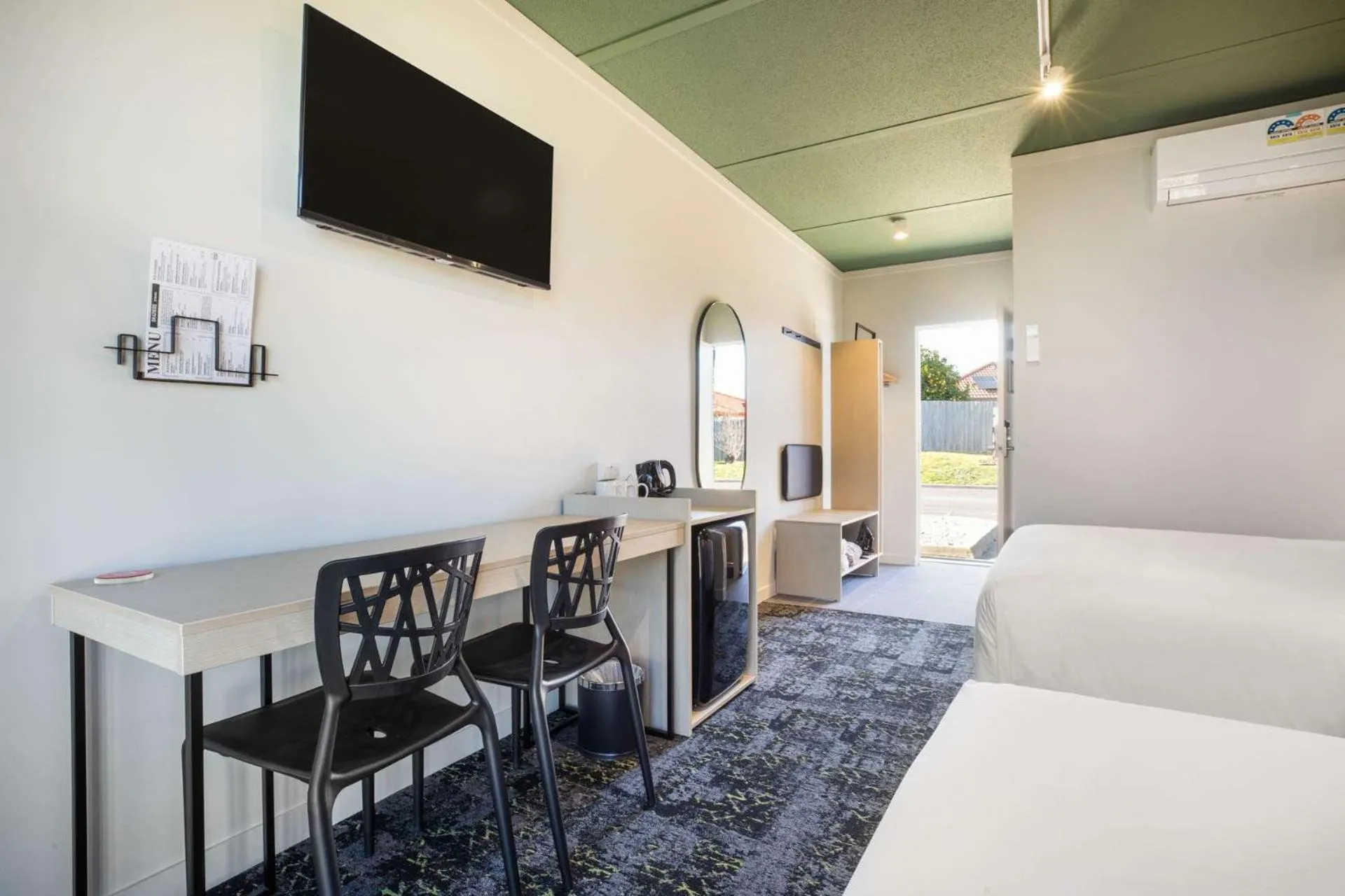 Bedroom, Bed in Nightcap at Morwell Hotel