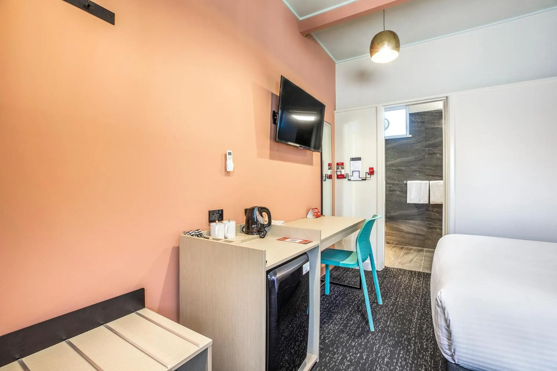 Bedroom, Bed in Nightcap at Sandbelt Hotel