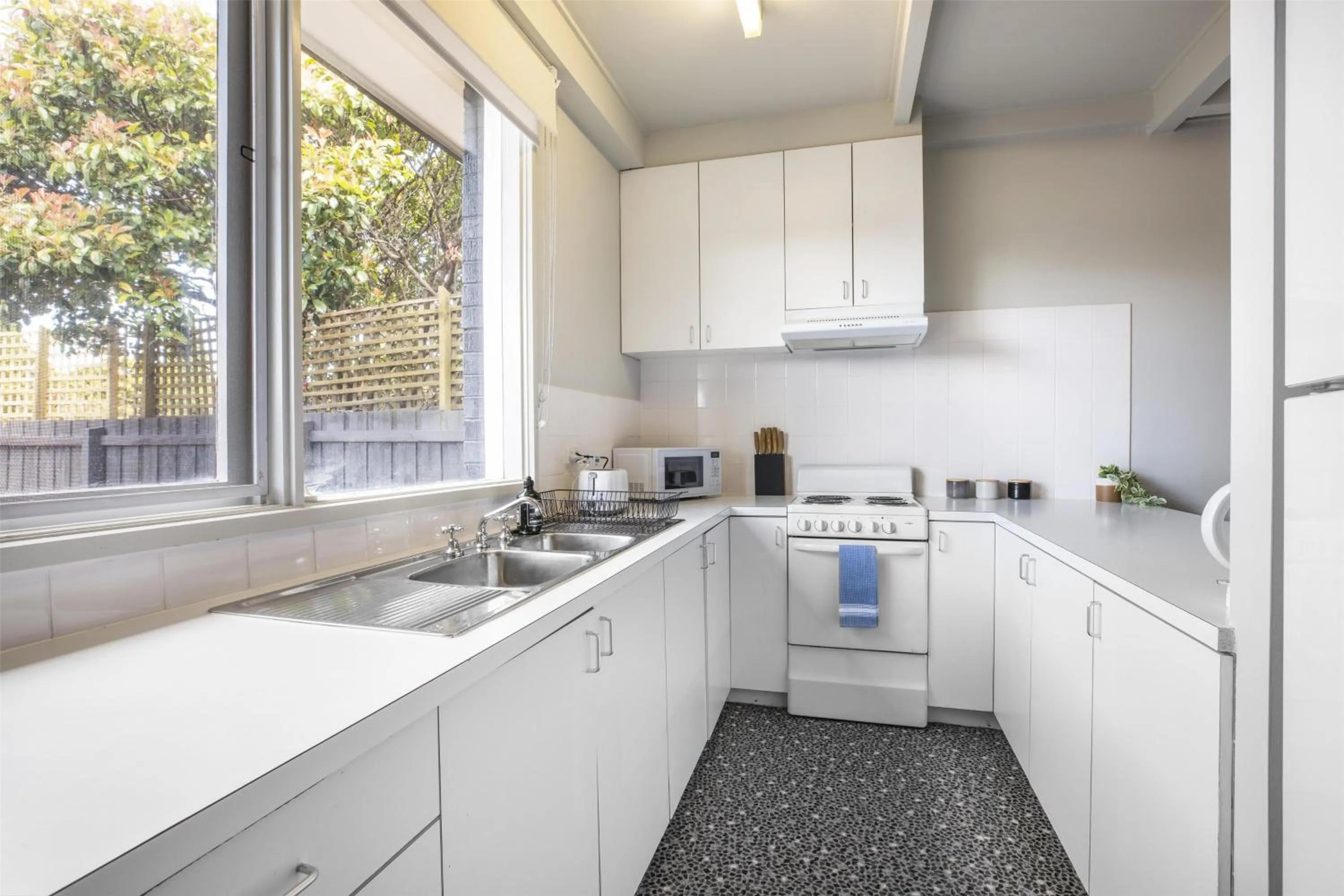 Kitchen or kitchenette in Nightcap at Sandbelt Hotel