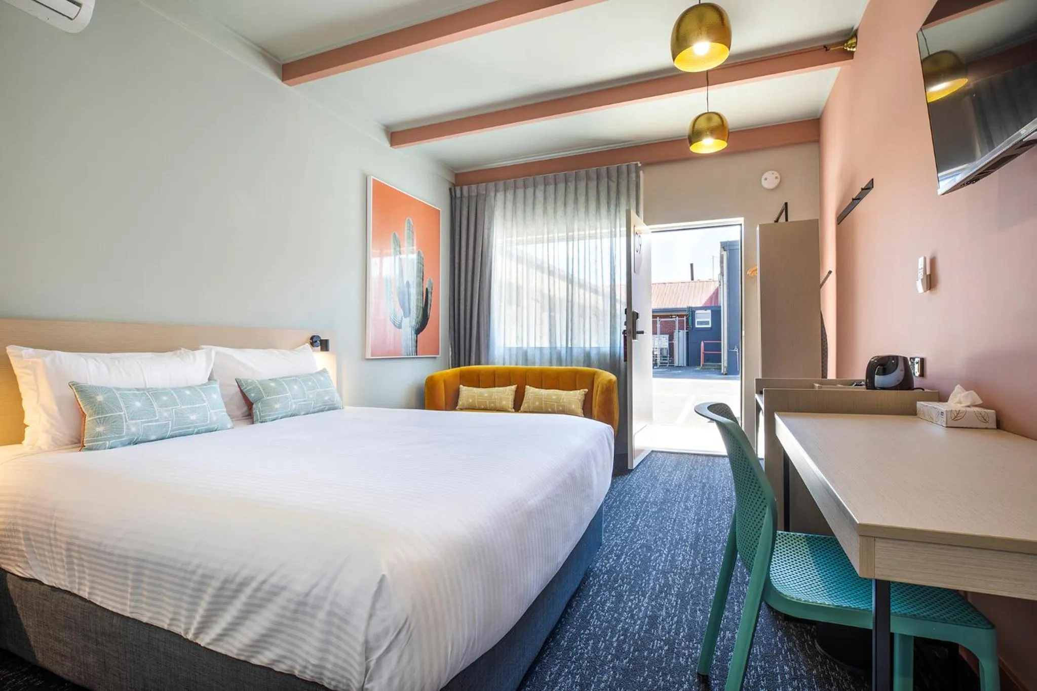 Bed in Nightcap at Sandbelt Hotel