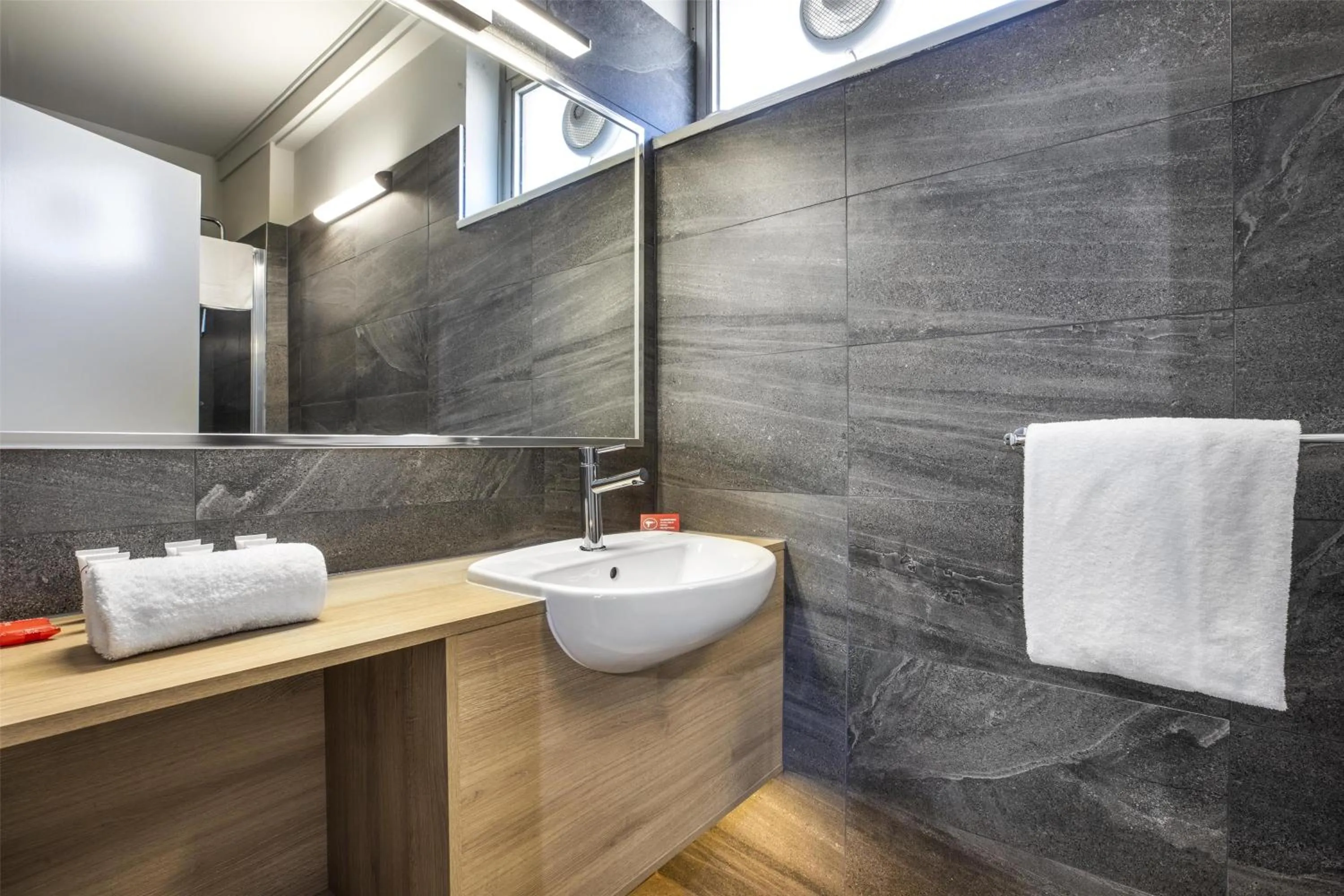 Bathroom in Nightcap at Sandbelt Hotel