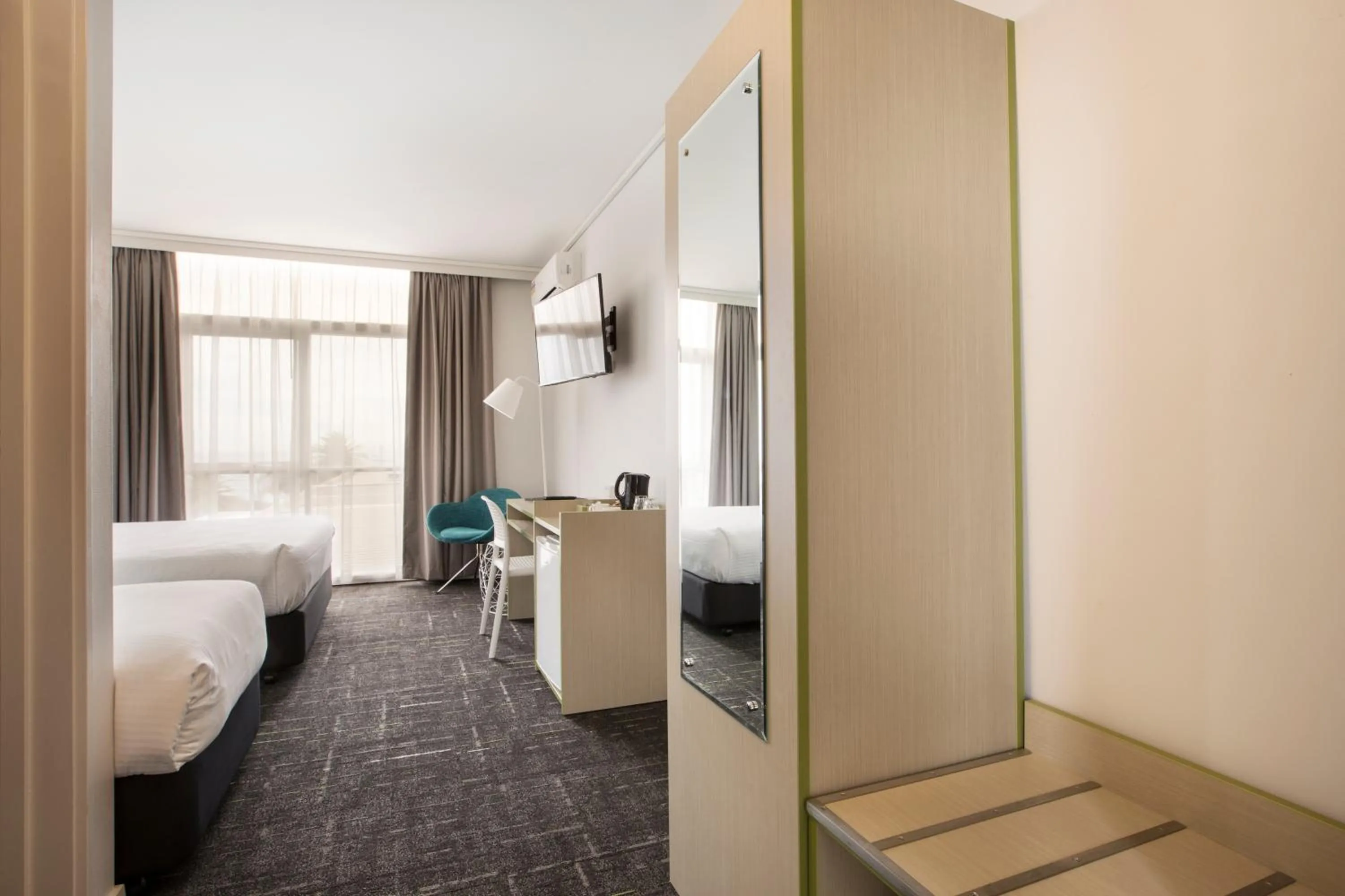 Bedroom, Bed in Nightcap at Sandringham Hotel