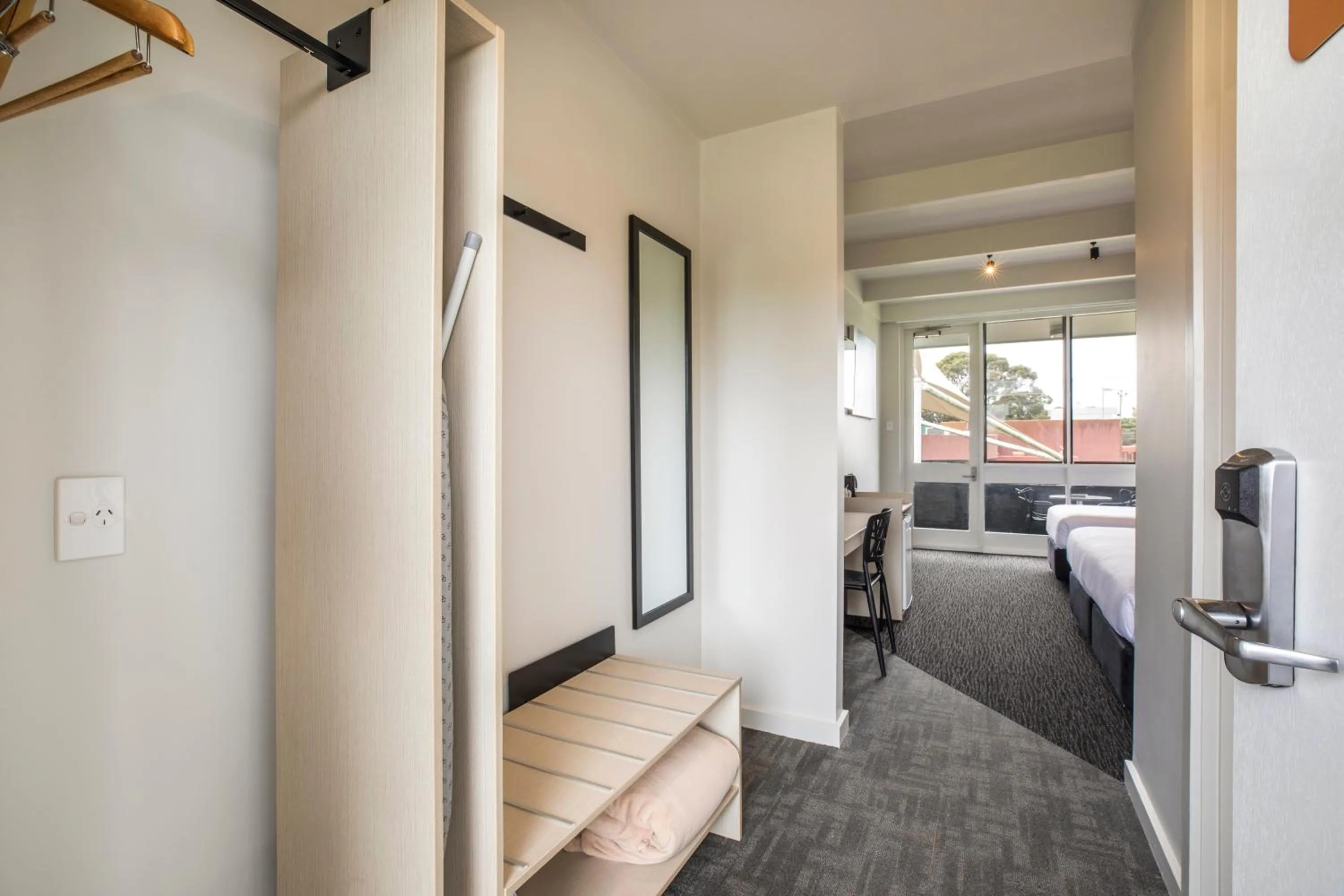 Bedroom, Bed in Nightcap at Seaford Hotel