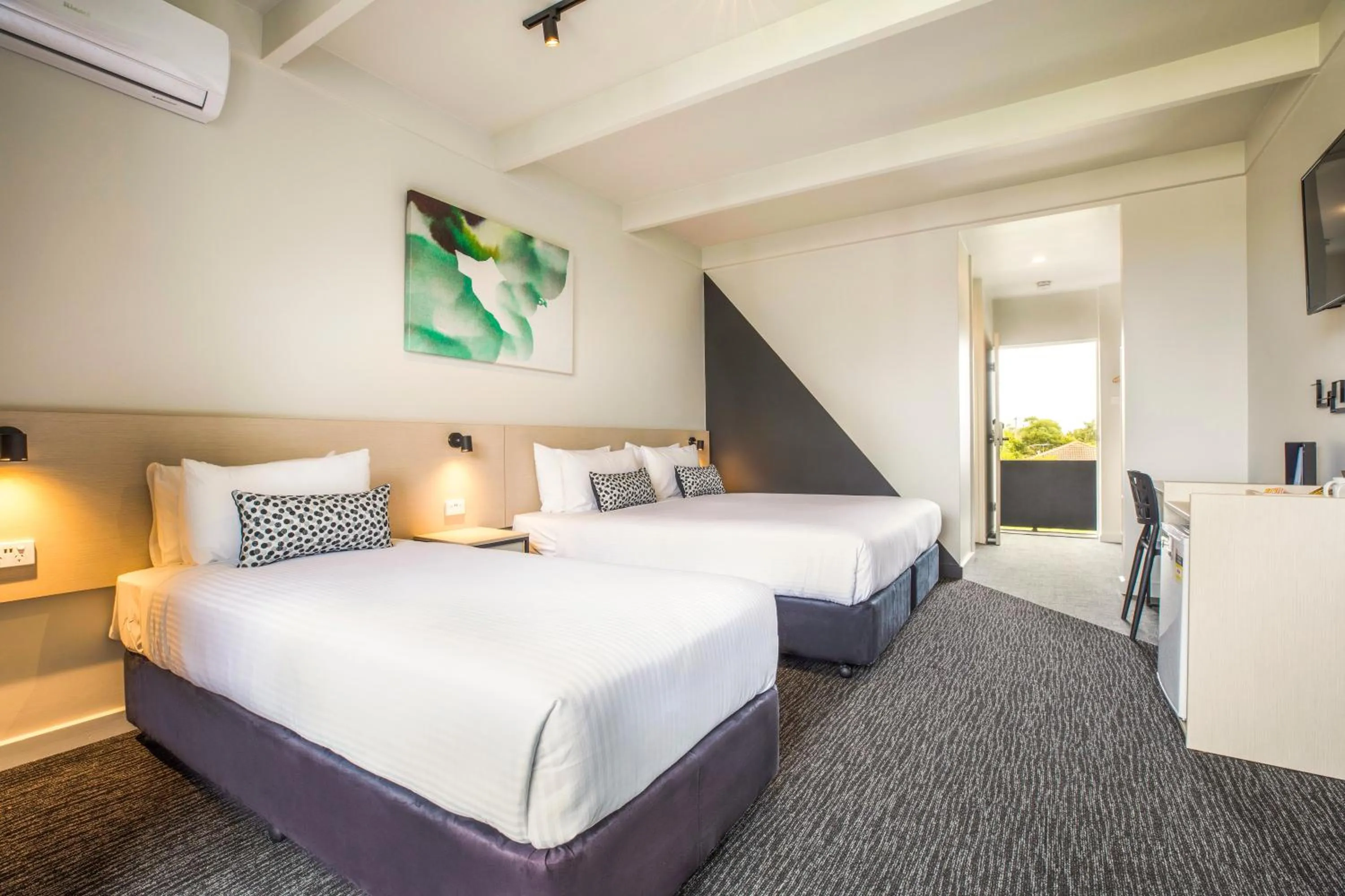 Bedroom, Bed in Nightcap at Seaford Hotel