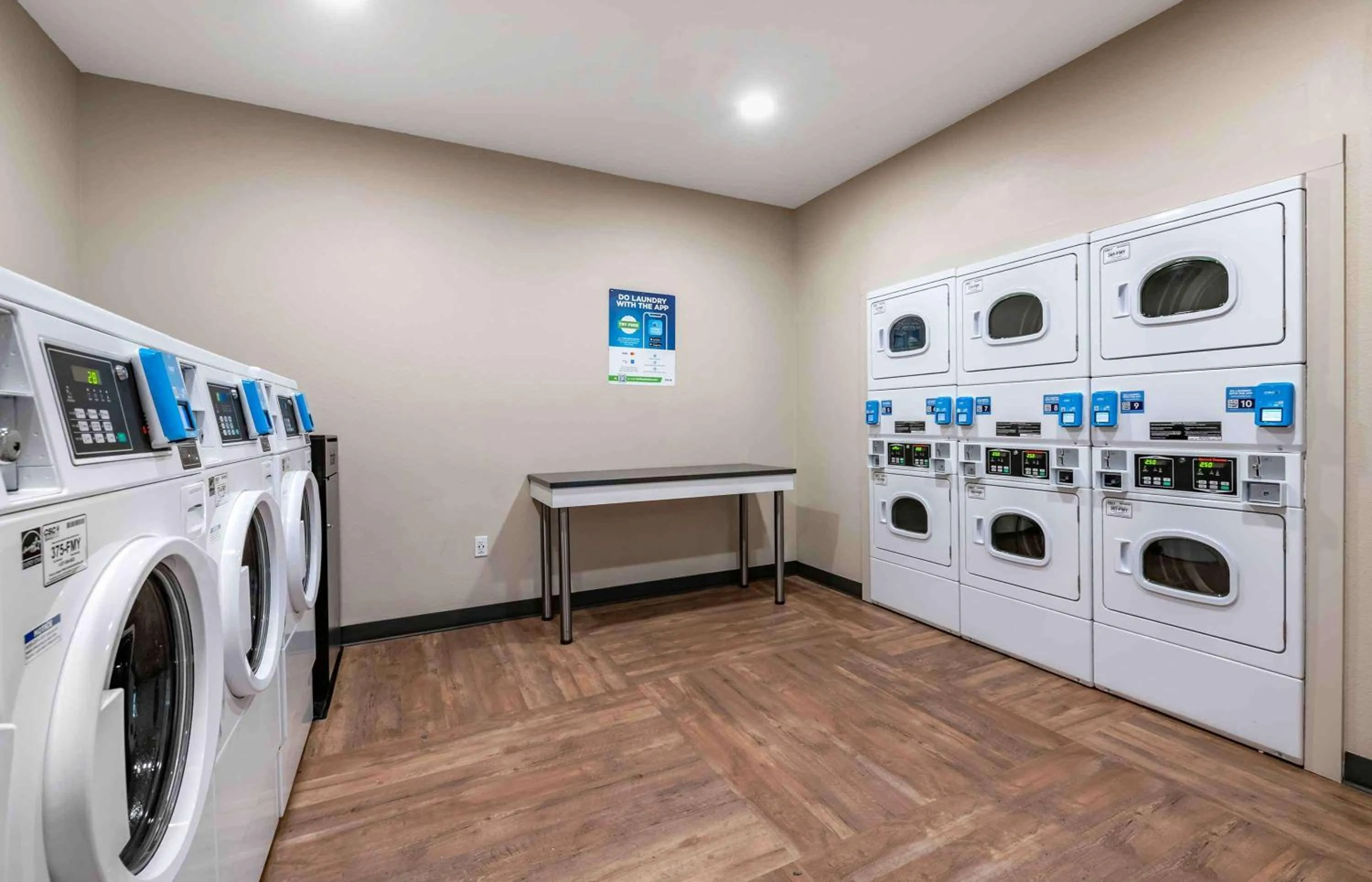 Property building in Extended Stay America Premier Suites - Tampa - Fairgrounds - Casino