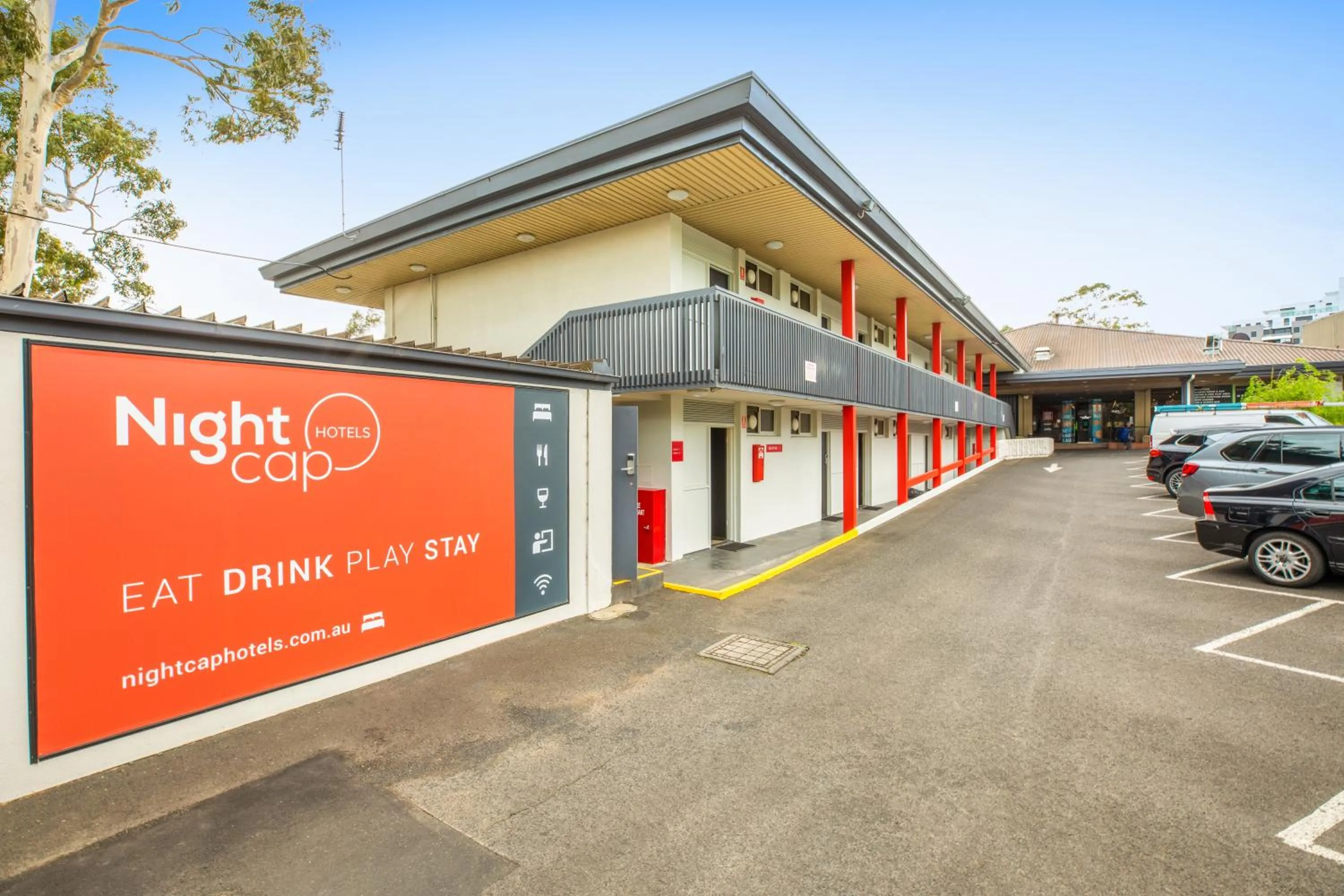 Property building in Nightcap at Shoppingtown Hotel