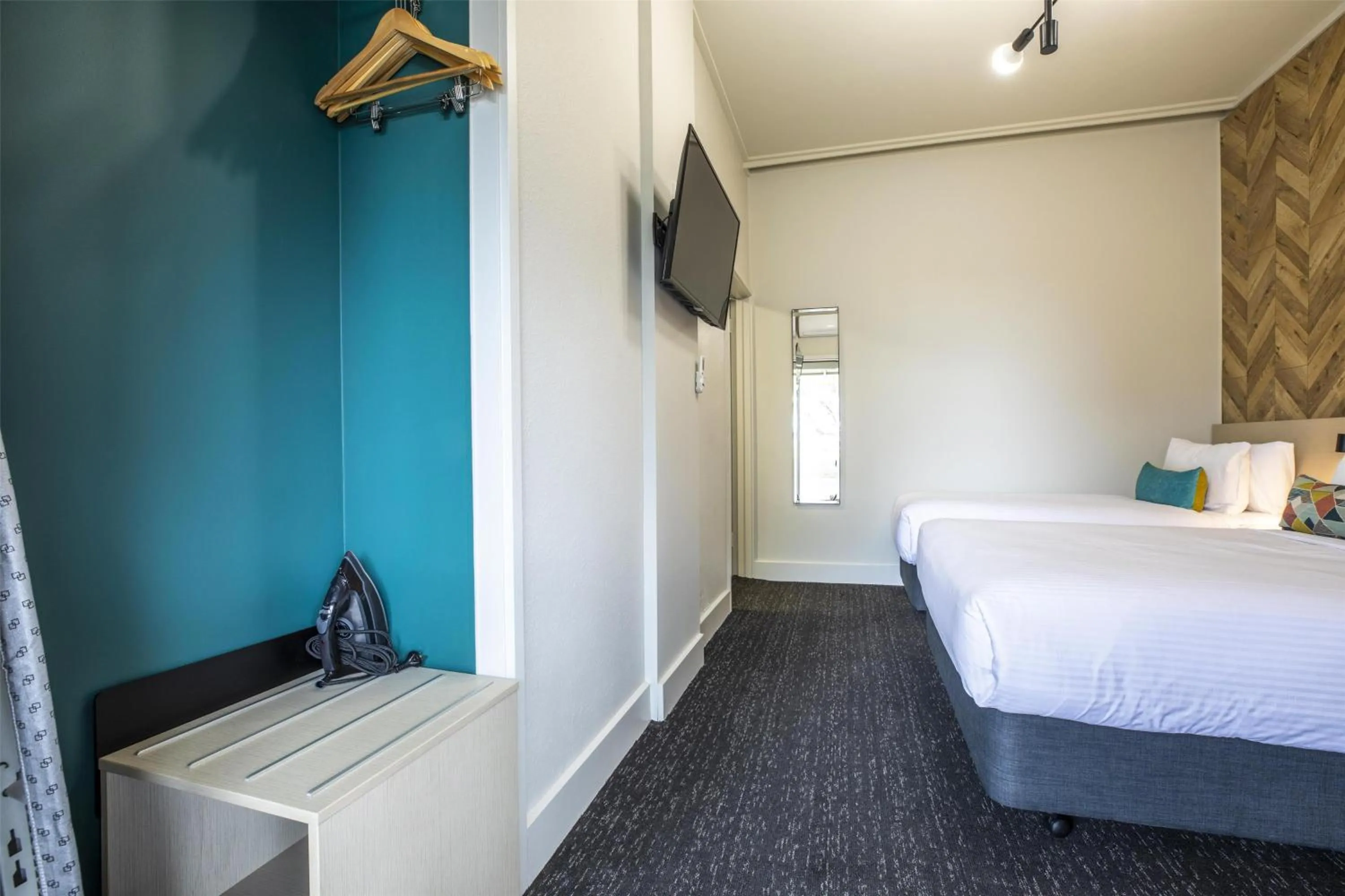 Bedroom, Bed in Nightcap at Sylvania Hotel