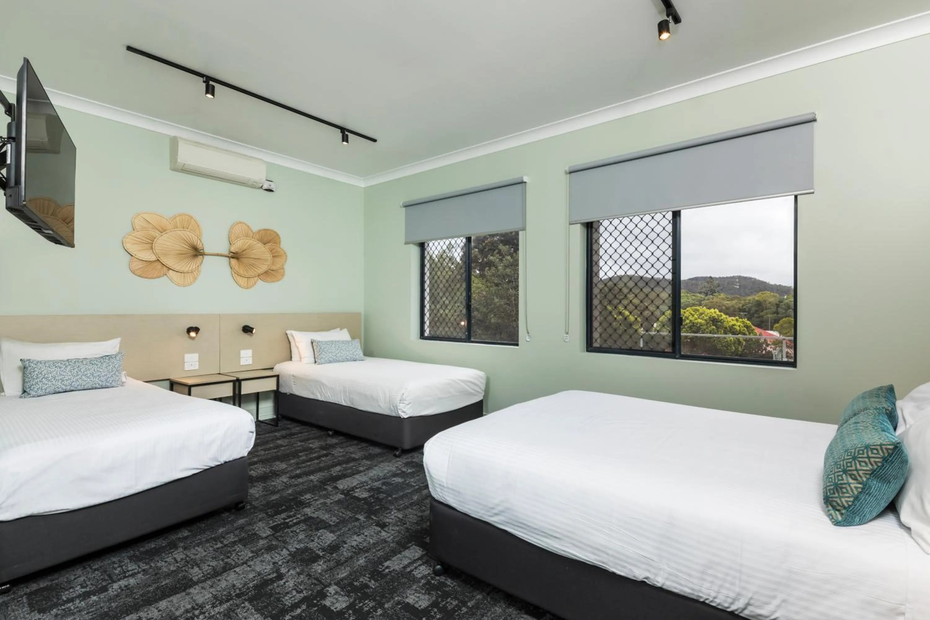 Bedroom, Bed in Nightcap at Atherton Hotel