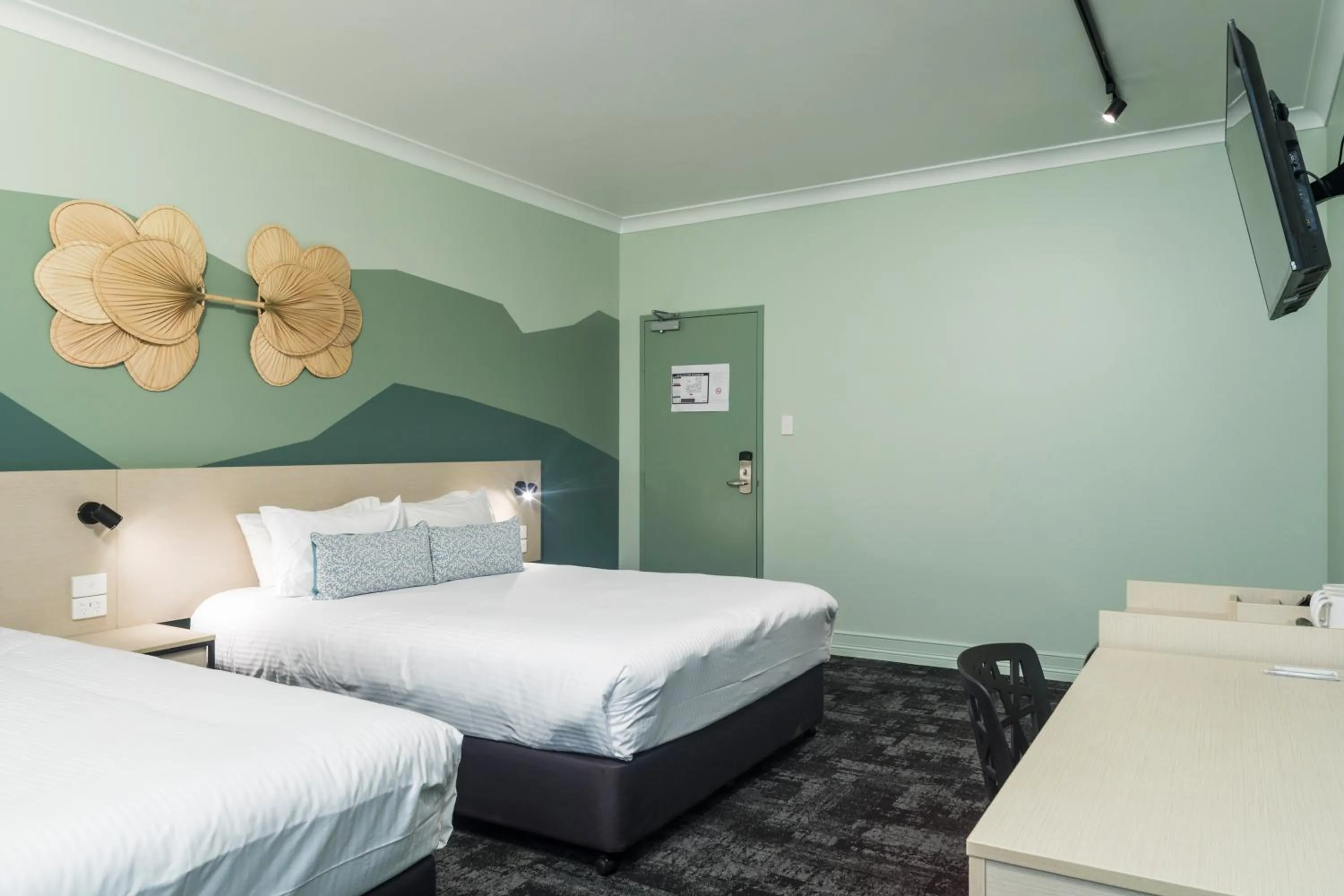 Bed in Nightcap at Atherton Hotel