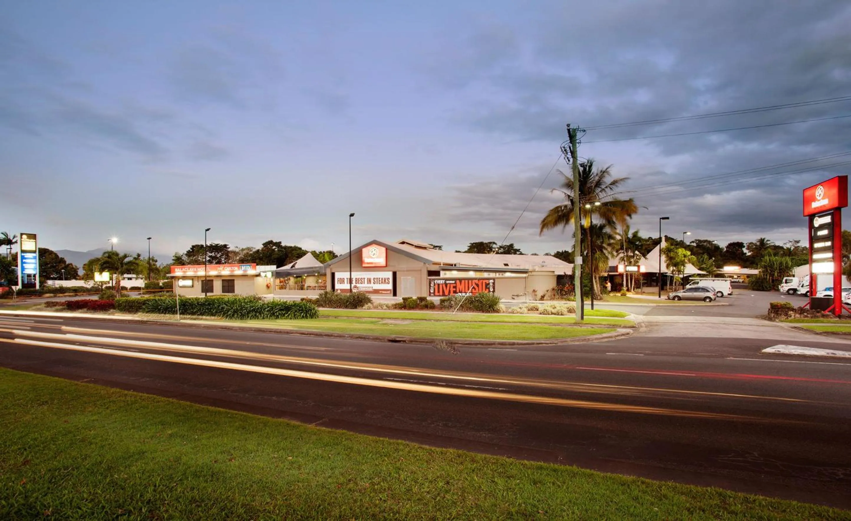Facade/entrance in Nightcap At Balaclava Hotel