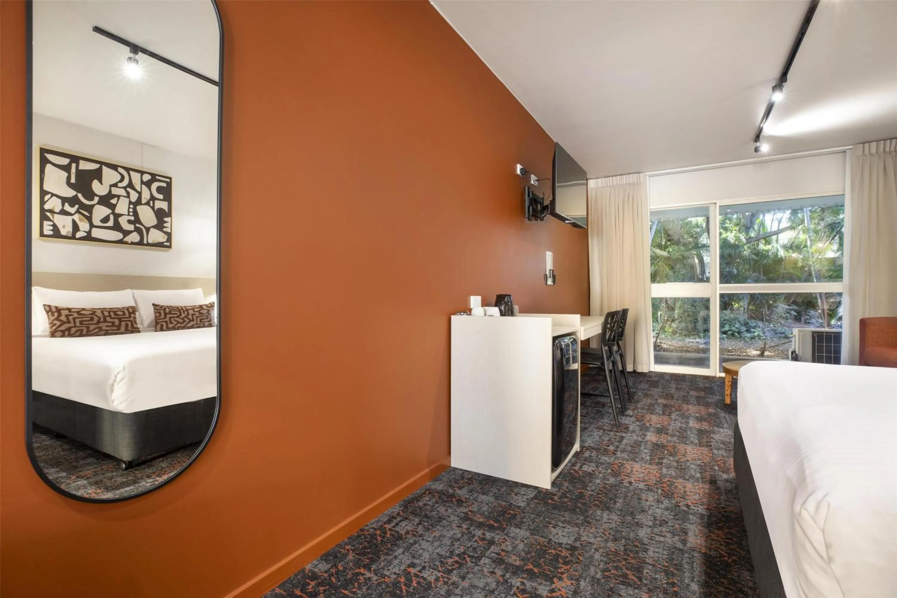 Bedroom, Bed in Nightcap at Dalrymple Hotel