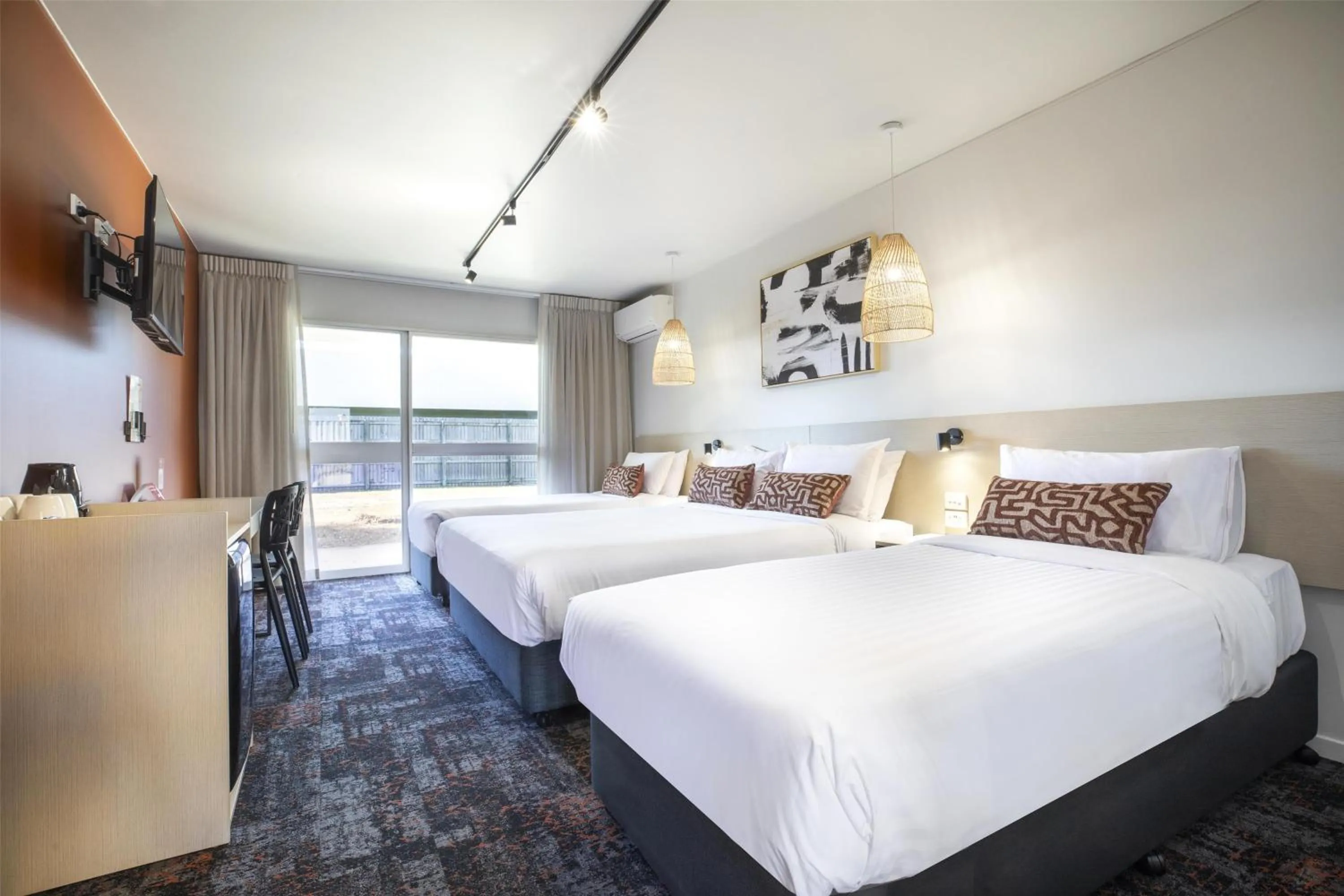 Bedroom, Bed in Nightcap at Dalrymple Hotel