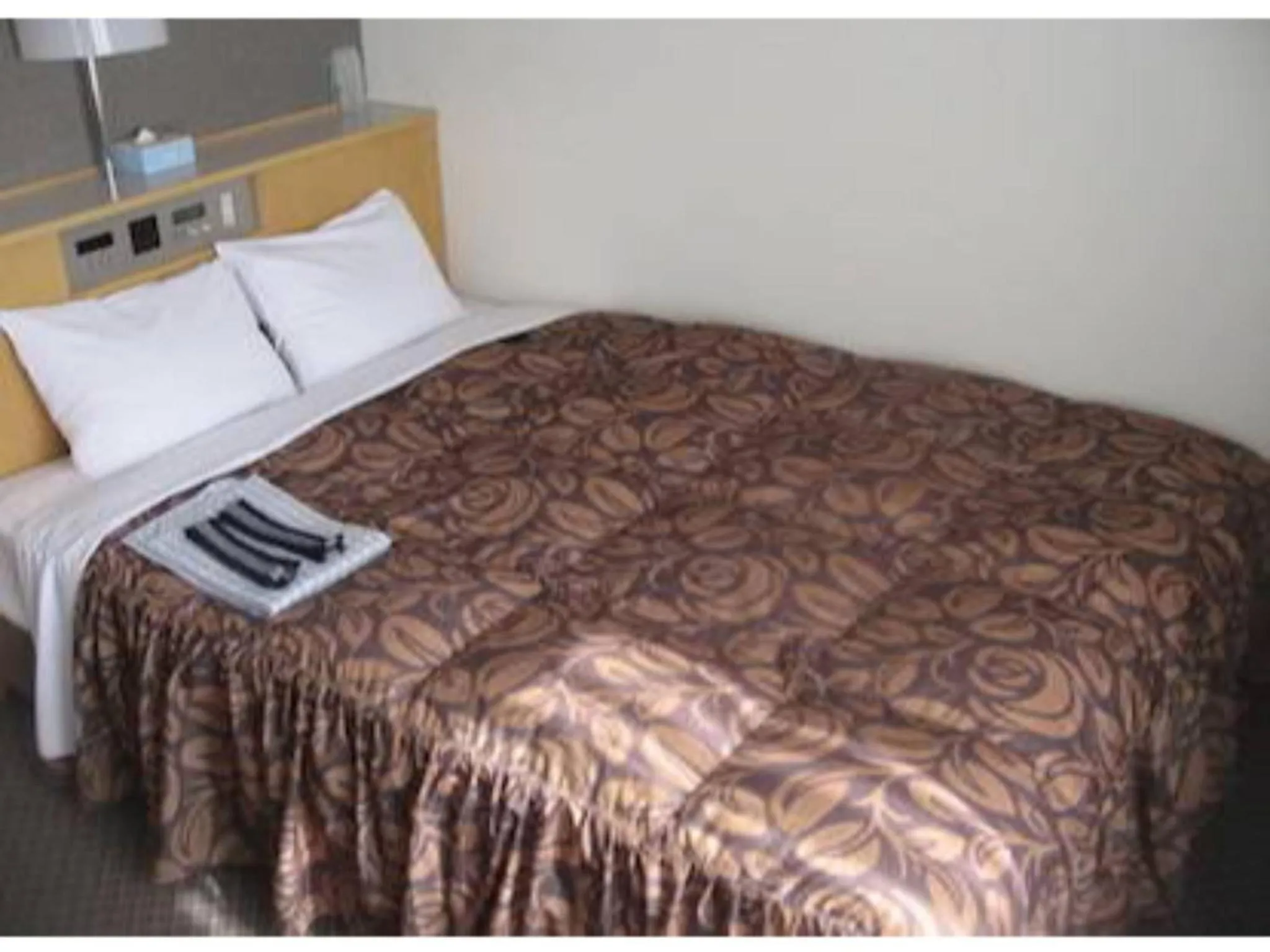 Bed in Akashi Castle Hotel - Vacation STAY 83574