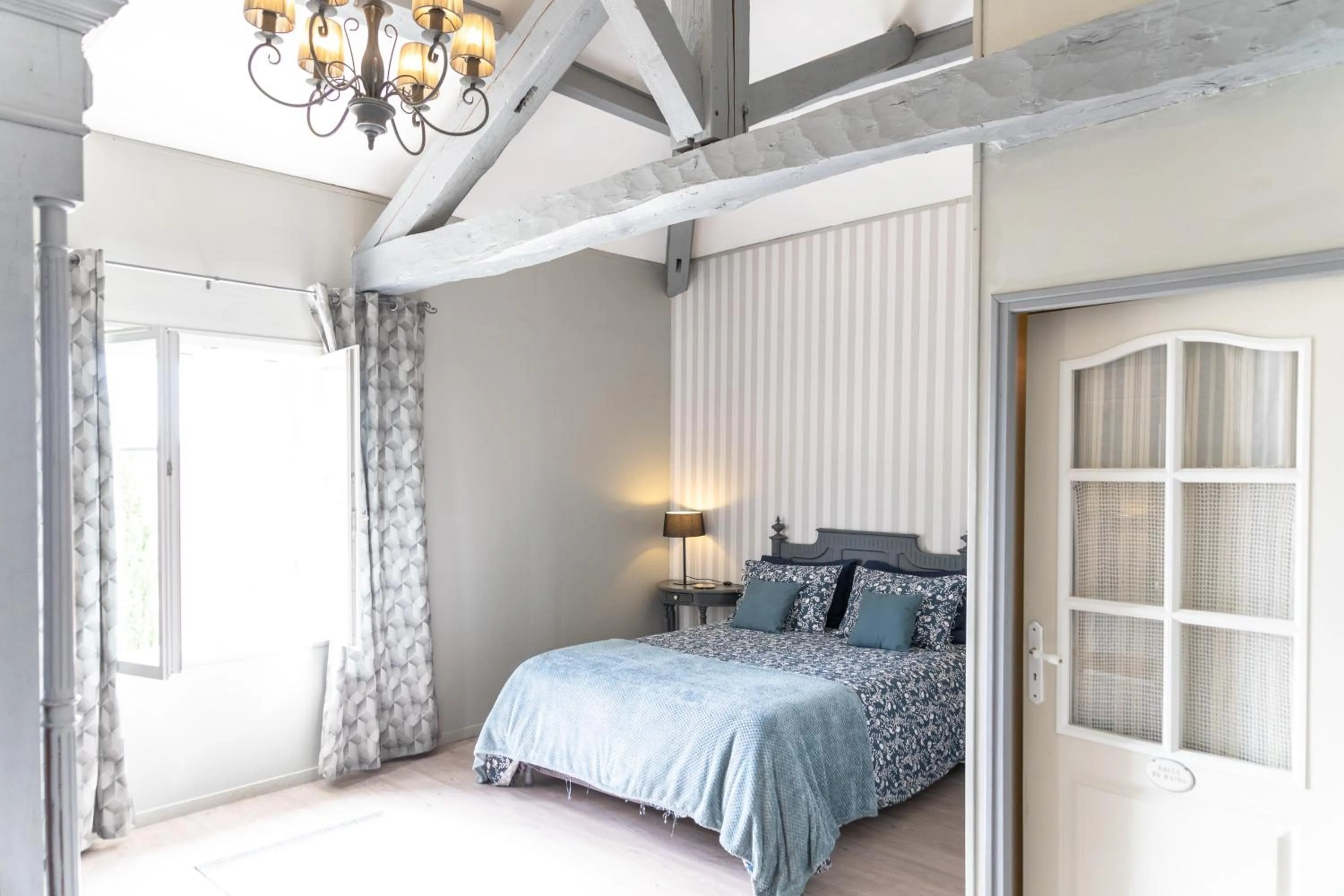 Bedroom, Bed in La Bastide de Canaules