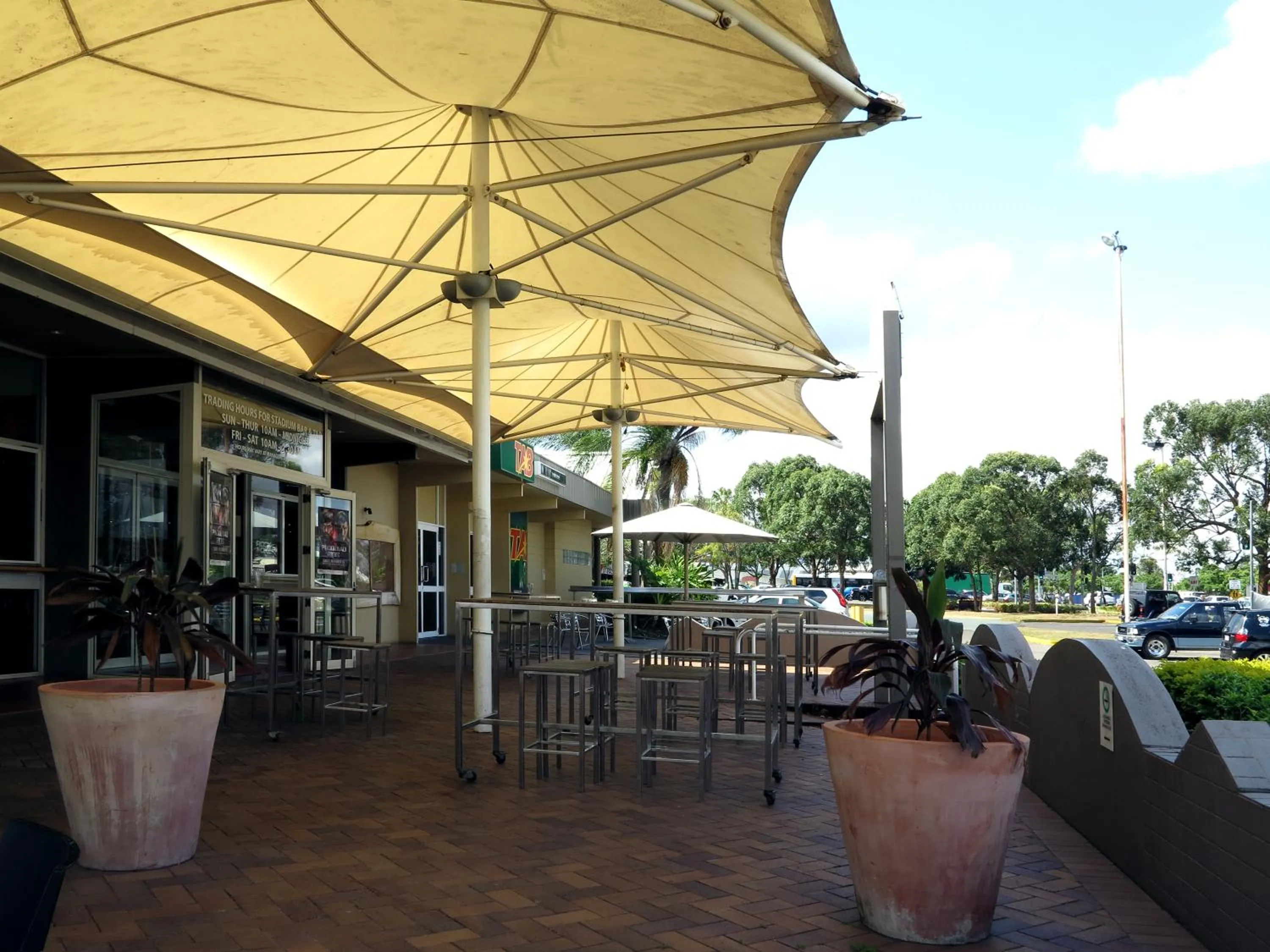 Restaurant/places to eat in Sunnybank Hotel Brisbane