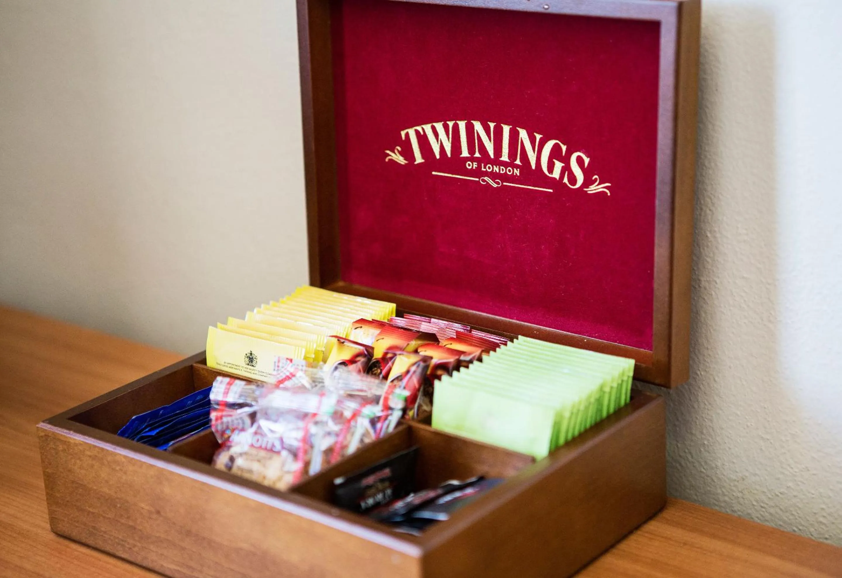 Coffee/tea facilities in Upper Ross Hotel