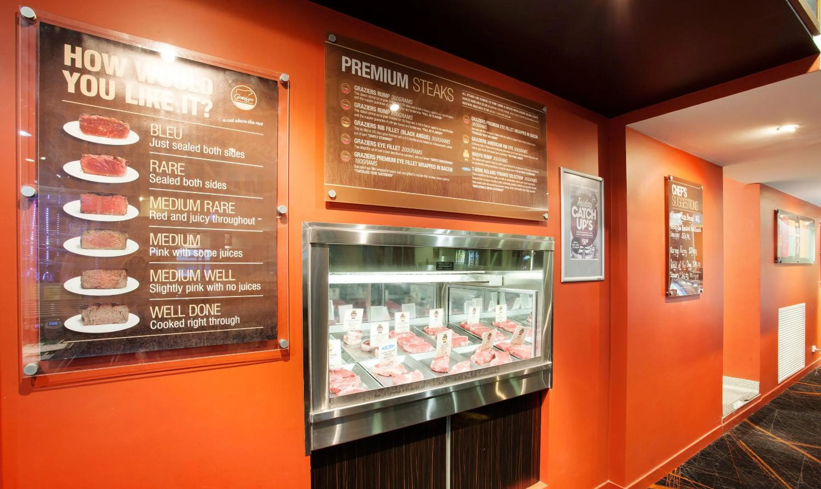 Restaurant/places to eat in Vale Hotel