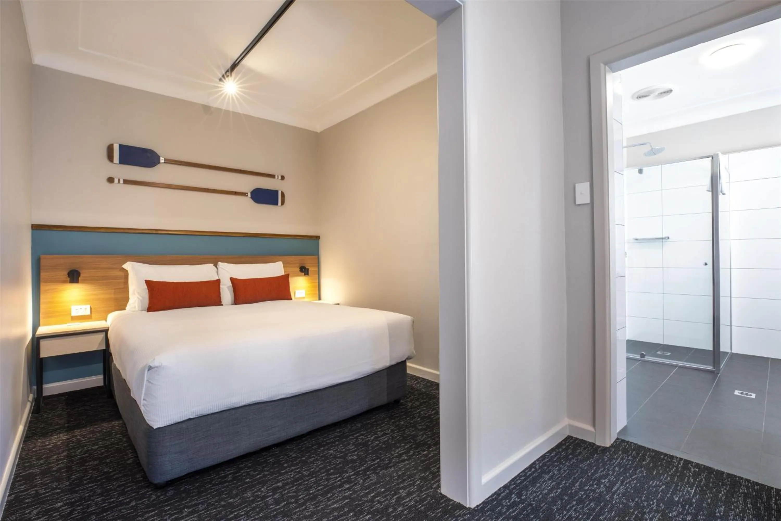 Photo of the whole room, Bed in Nightcap at Ocean Beach Hotel