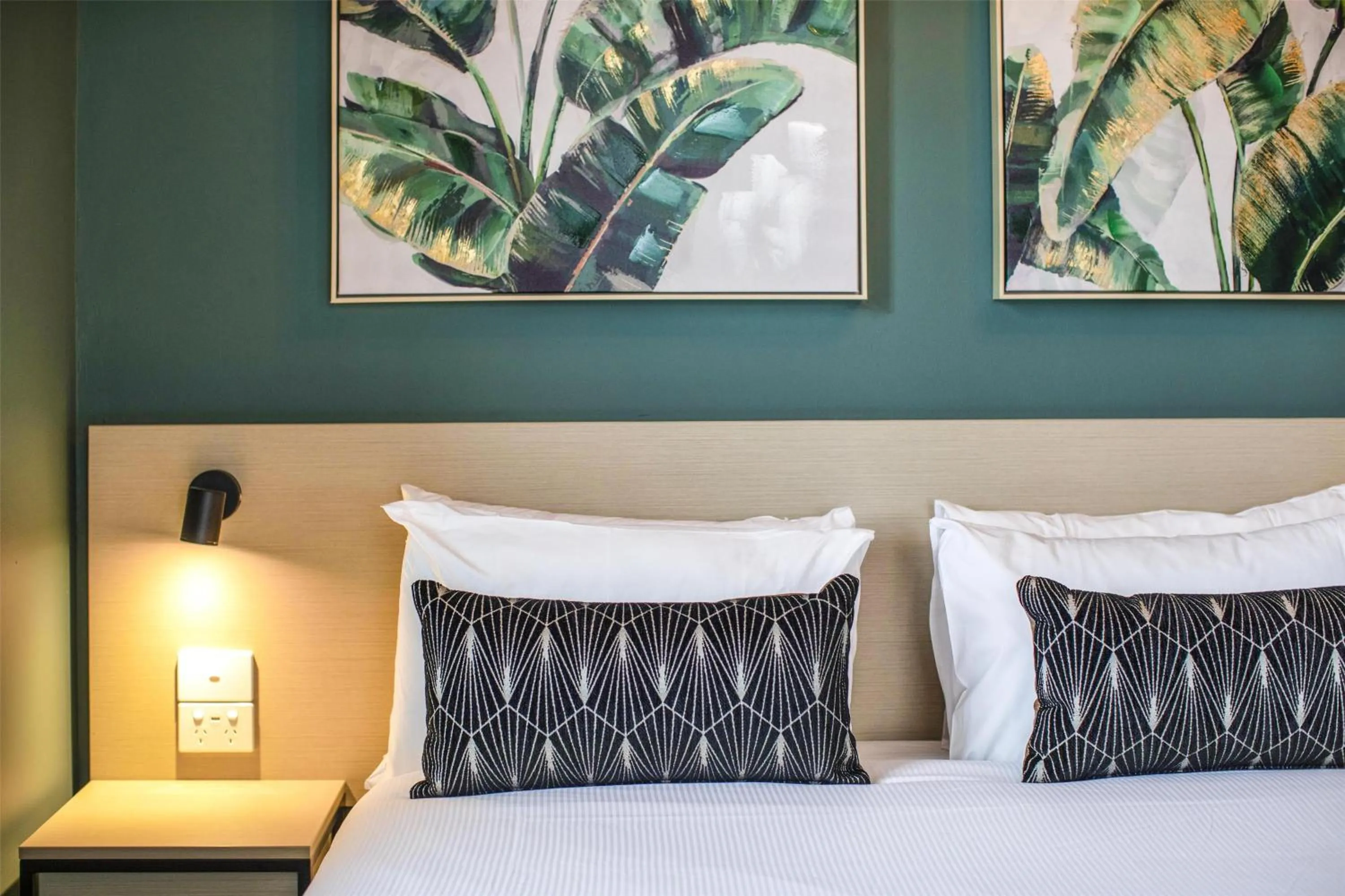 Bedroom, Bed in Nightcap at Pymble Hotel