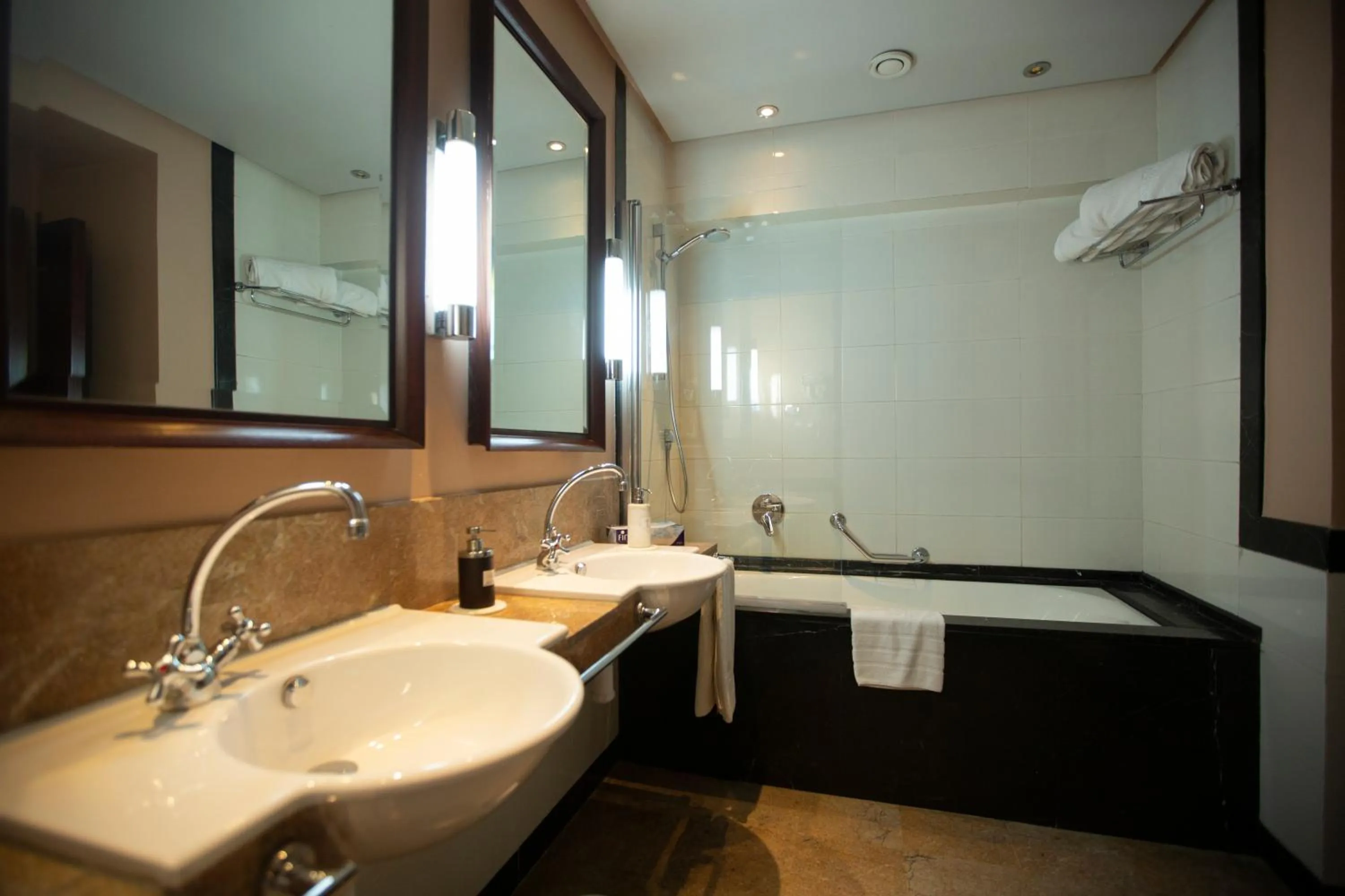 Bathroom in Hotel Atlantic Agdal