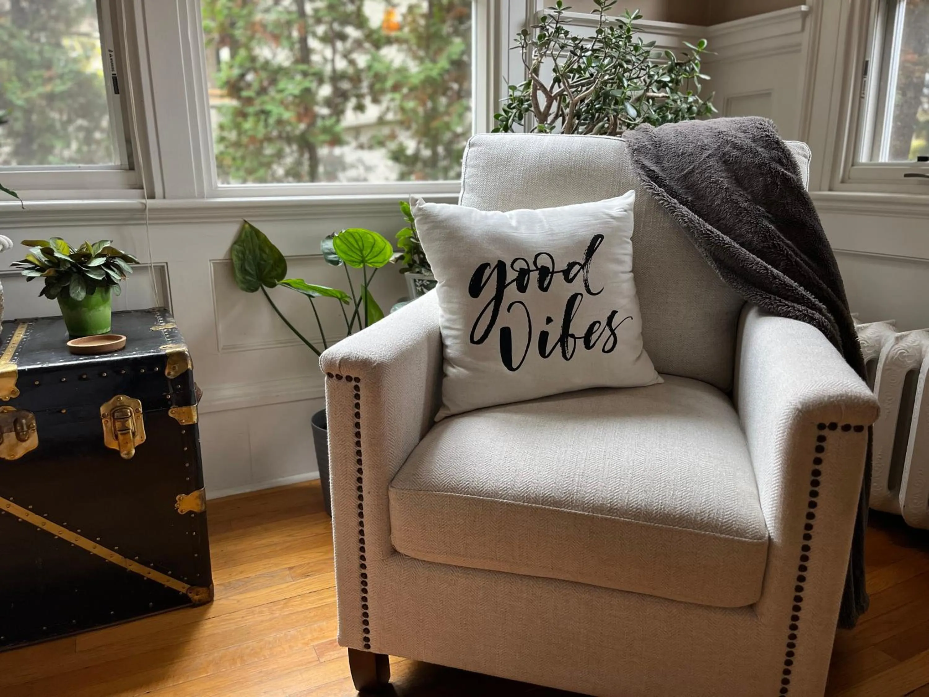 Living room in Stirling House