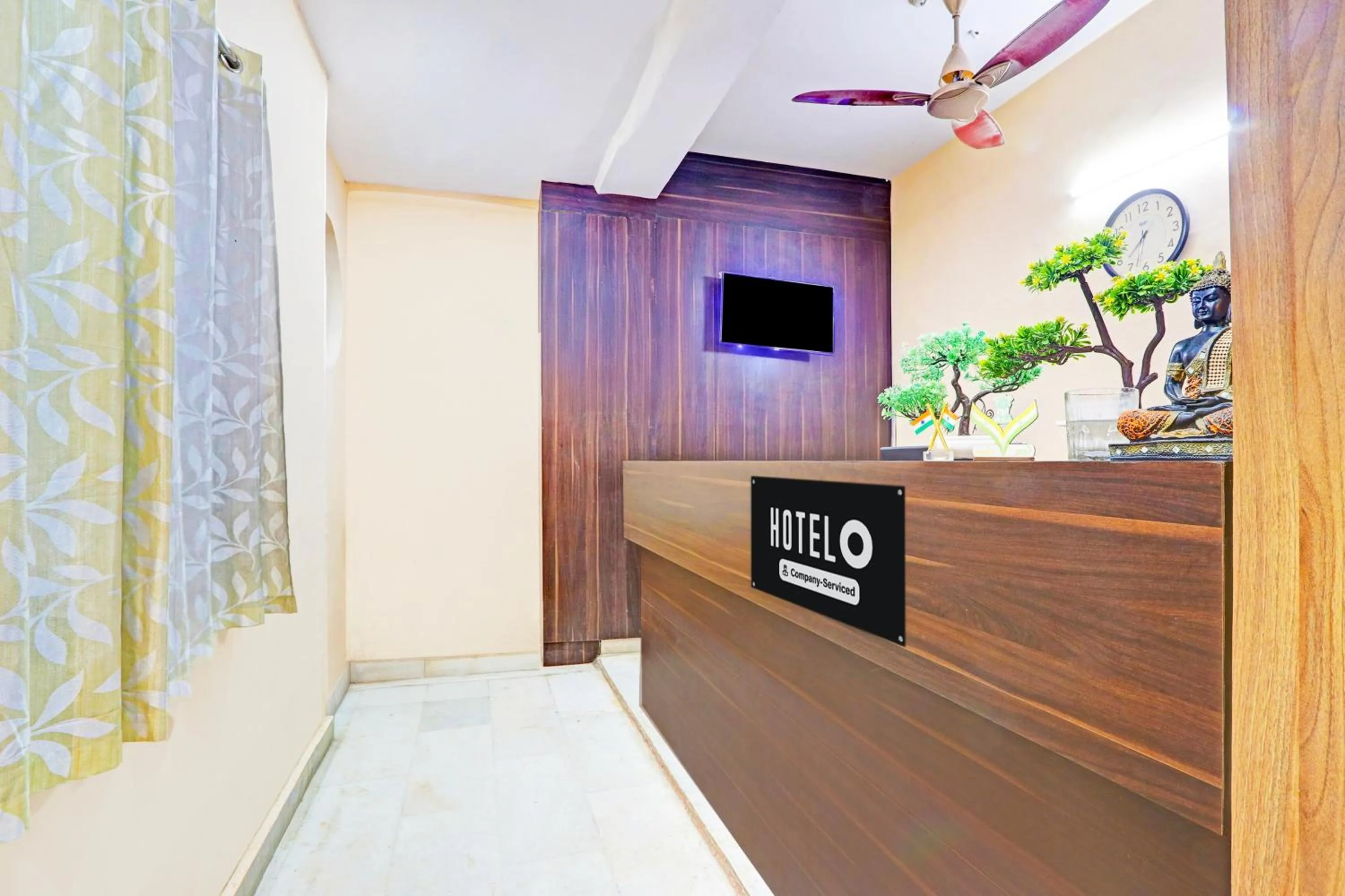 Lobby or reception in Super Hotel O Karimnagar