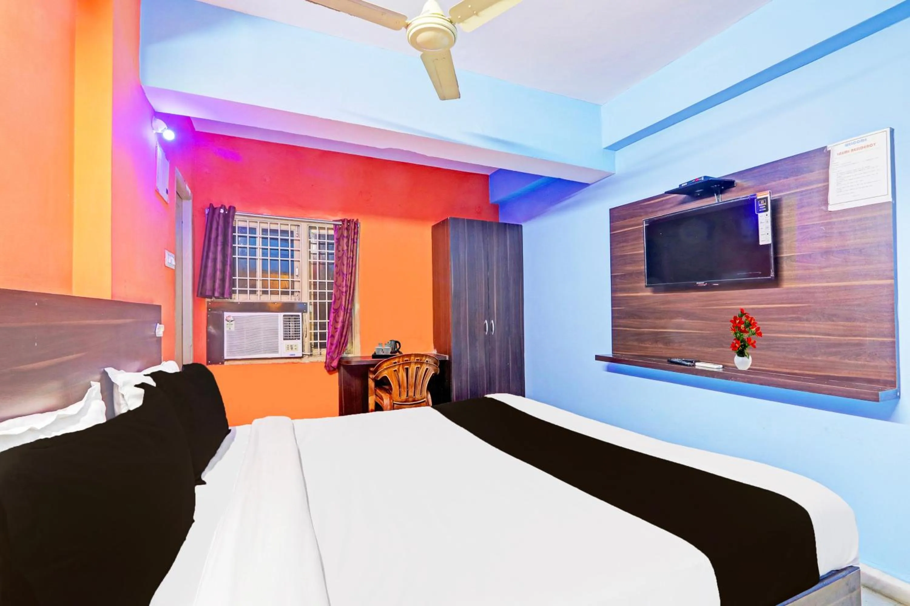 Bedroom, Bed in Super Hotel O Karimnagar