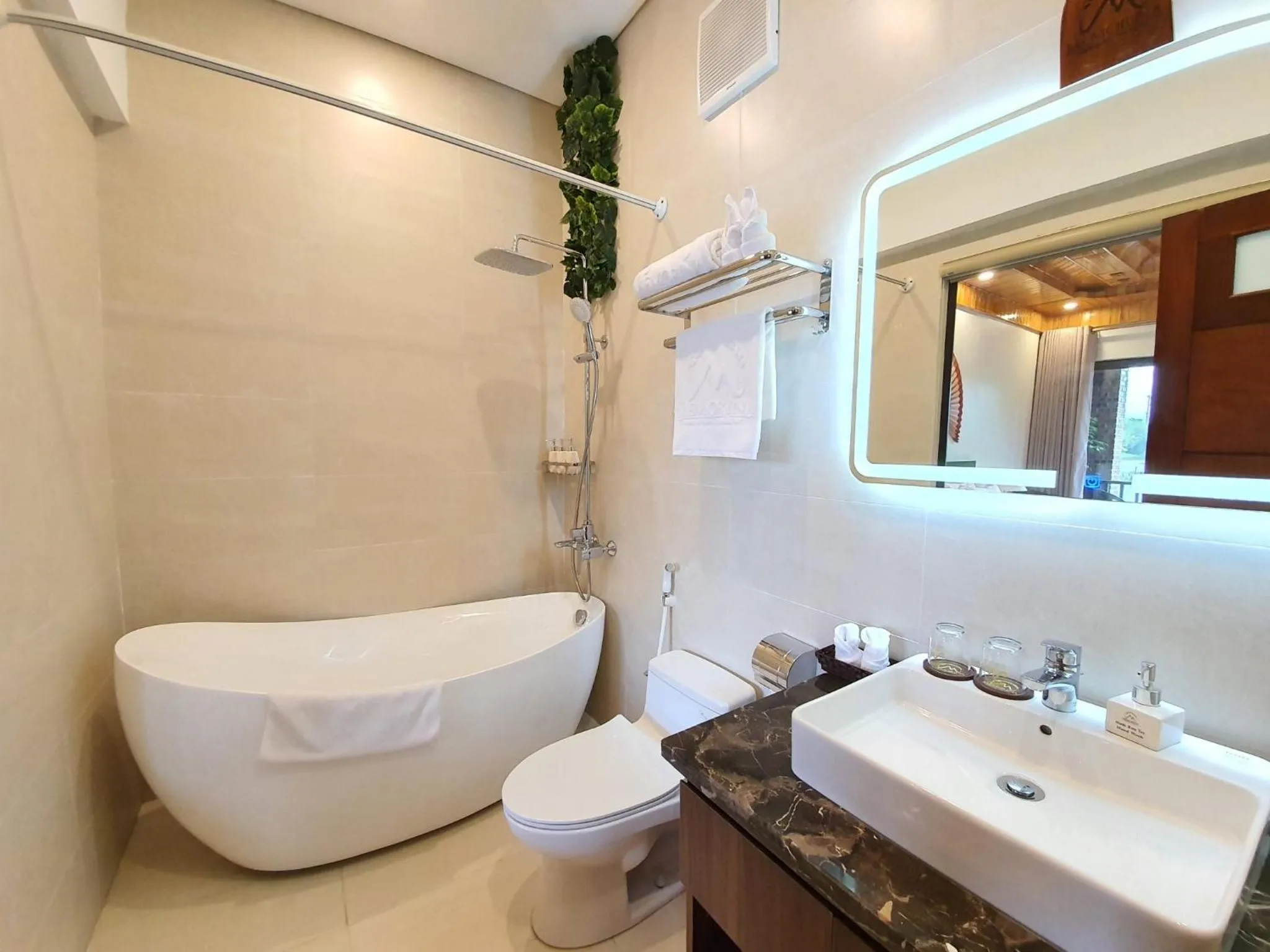 Memorina Ninh Binh Resort