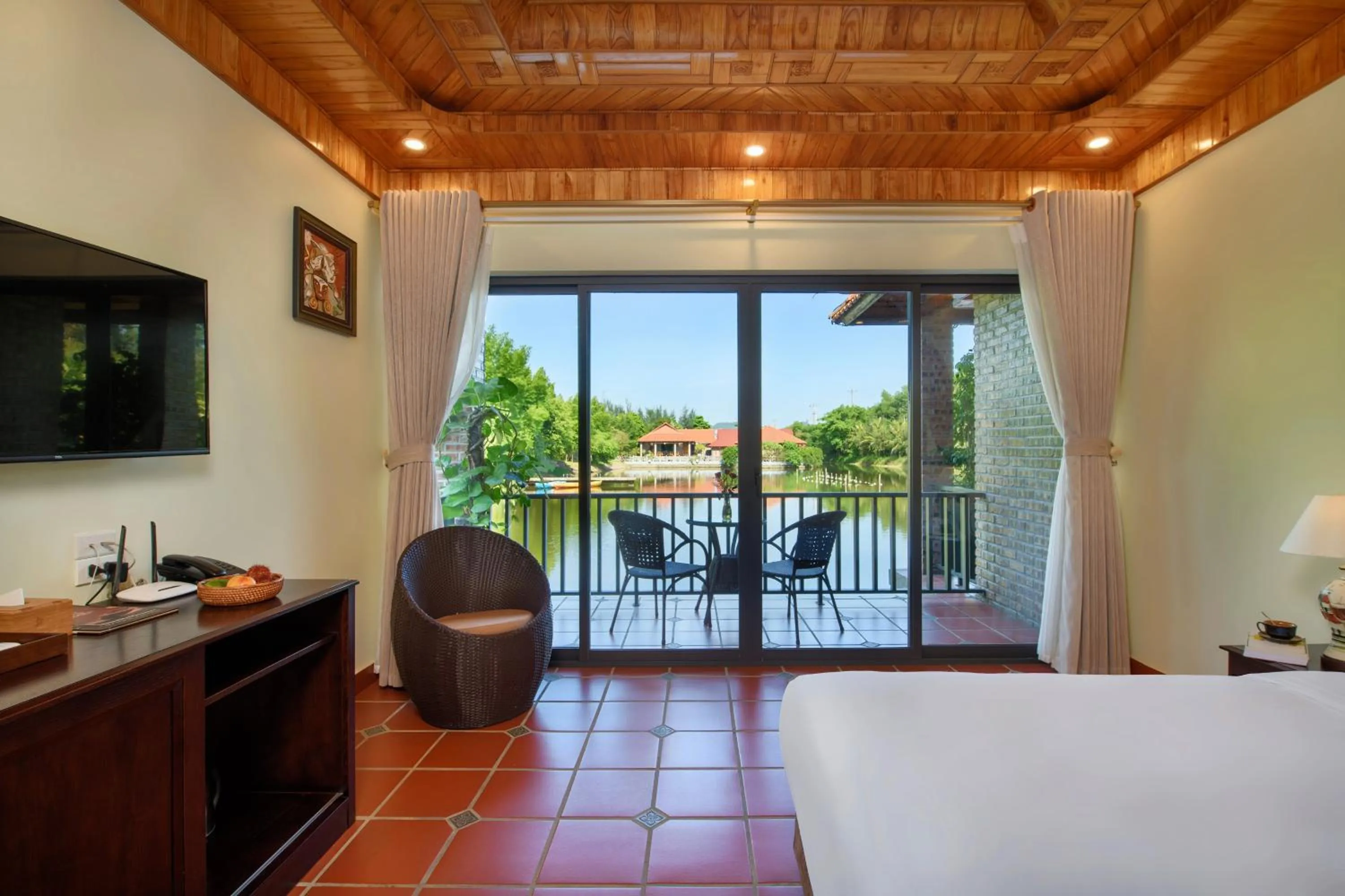 Bed in Memorina Ninh Binh Resort