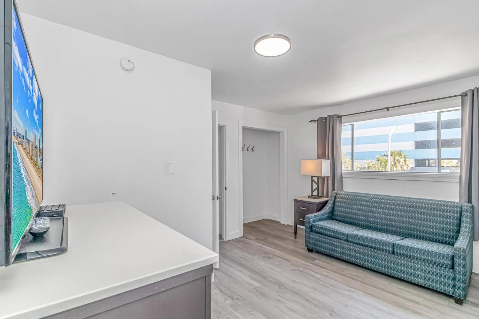 Communal lounge/ TV room in Sun Fun