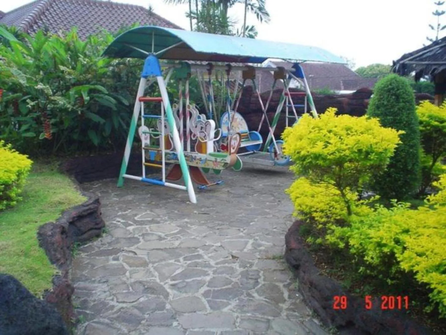 Property building in Hotel Mutiara Baru