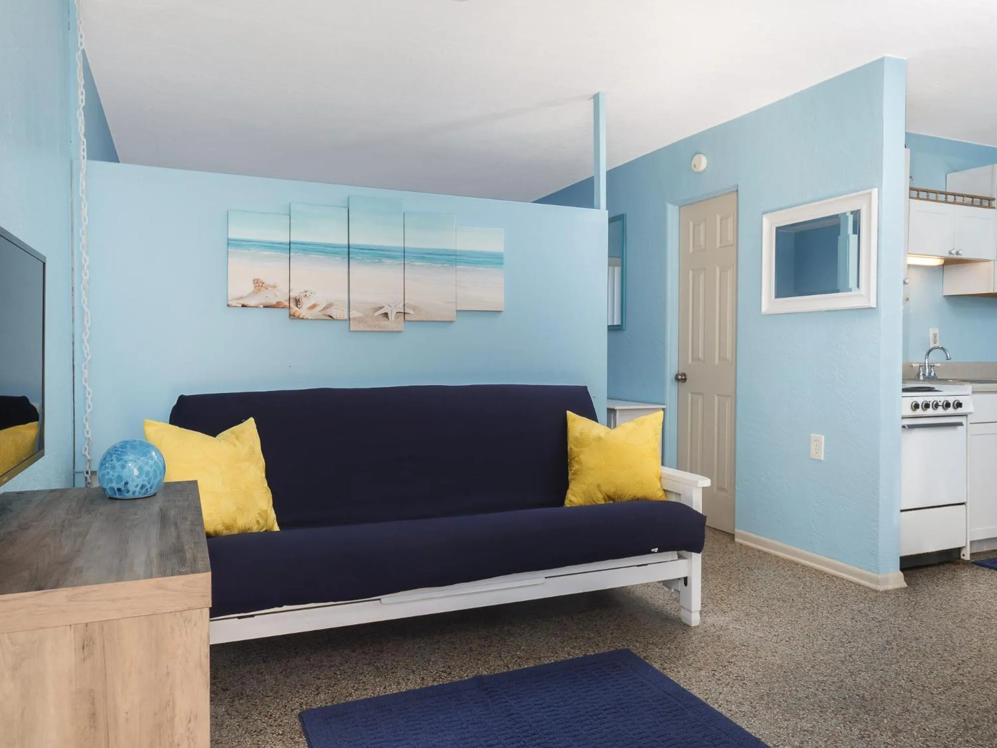 South Beach Inn - Cocoa Beach