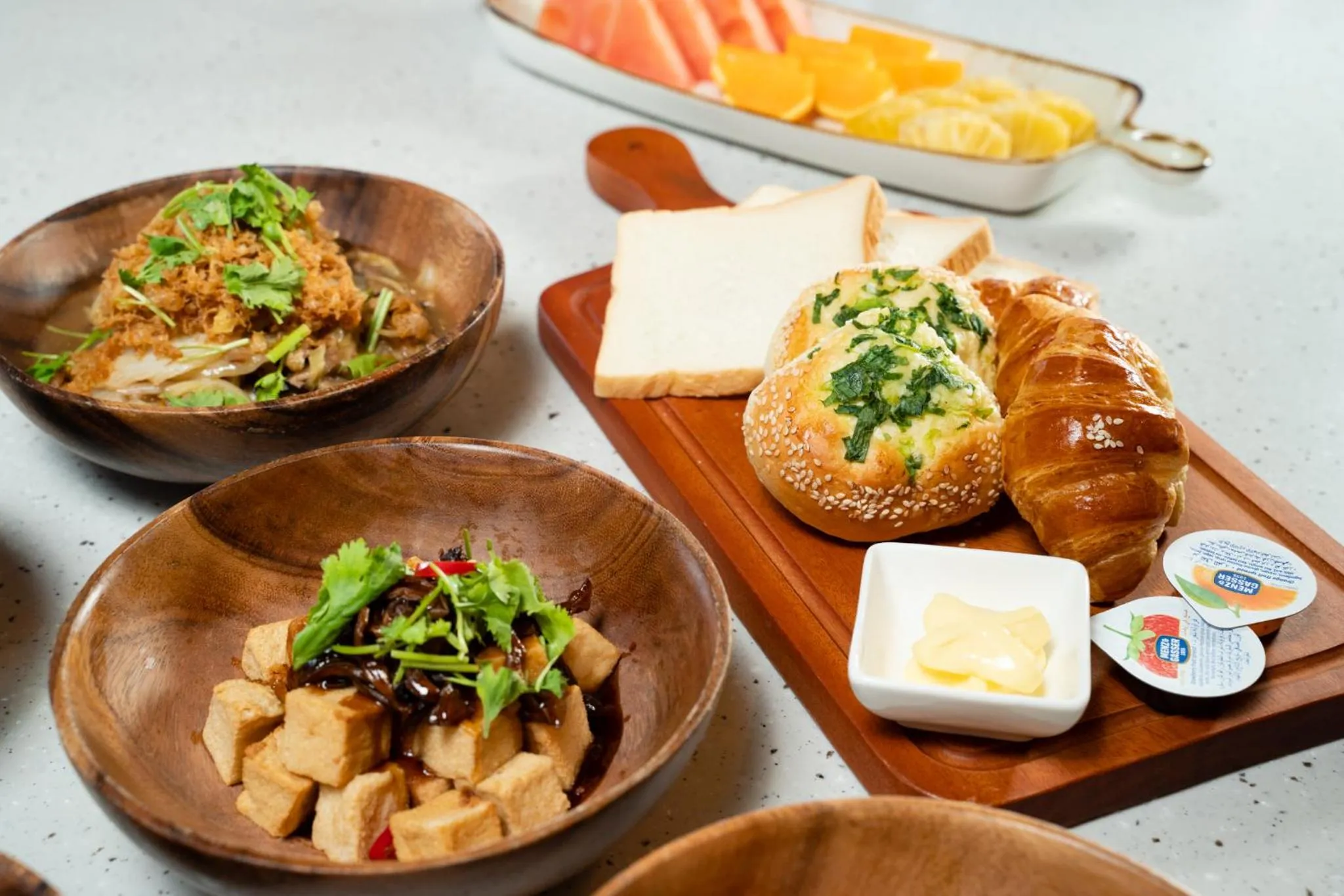 Buffet breakfast in Hotel Lounge