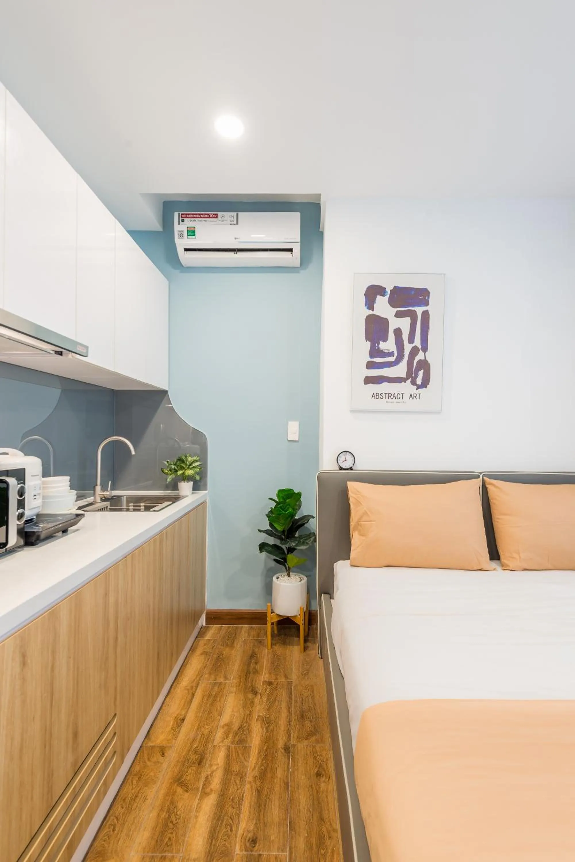 Kitchen or kitchenette, Bed in Cozrum Homes - Saphera Residence