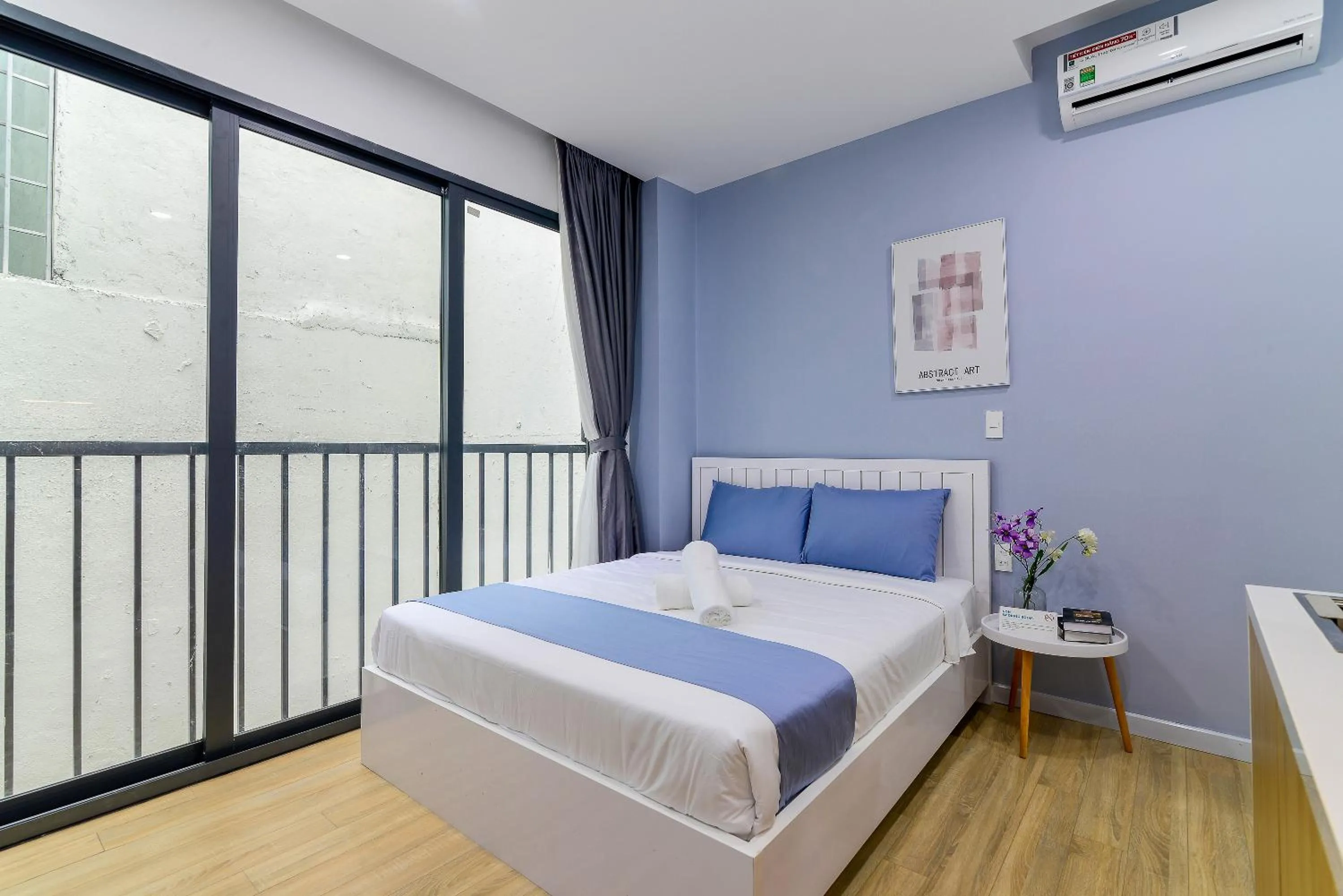 Photo of the whole room, Bed in Cozrum Homes - Saphera Residence