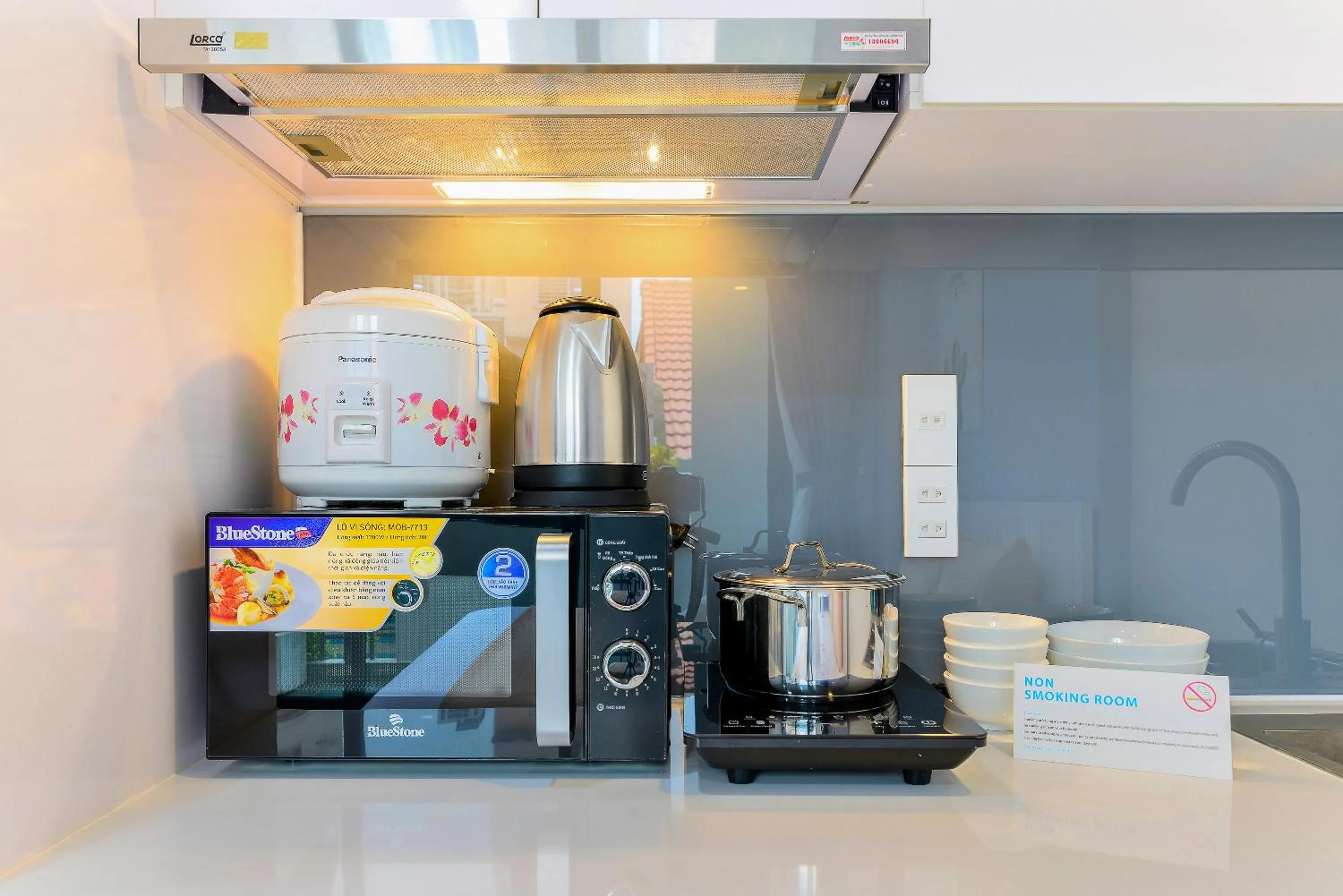 Kitchen or kitchenette in Cozrum Homes - Saphera Residence